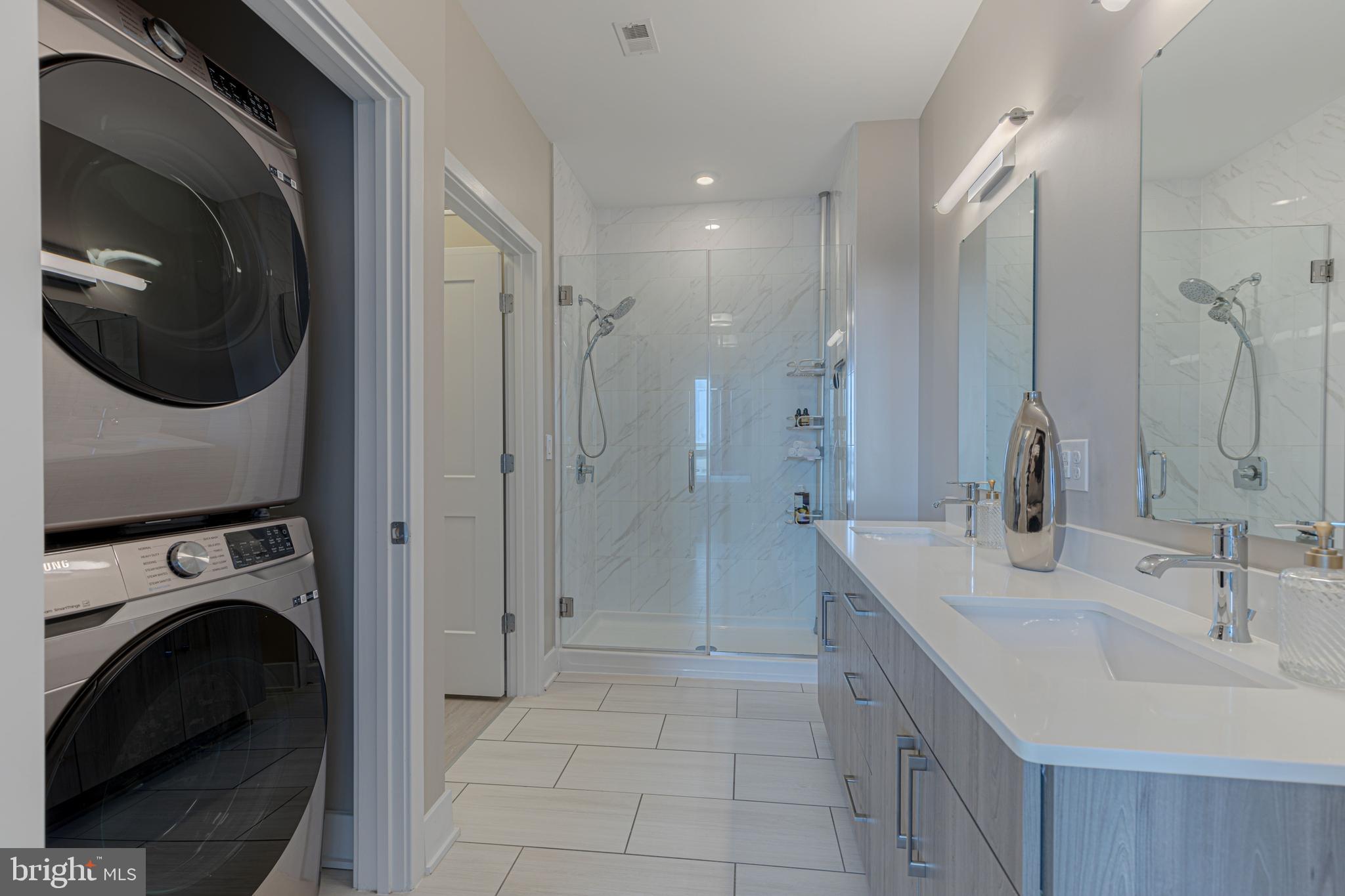 NATIONAL HARBOR - Residential