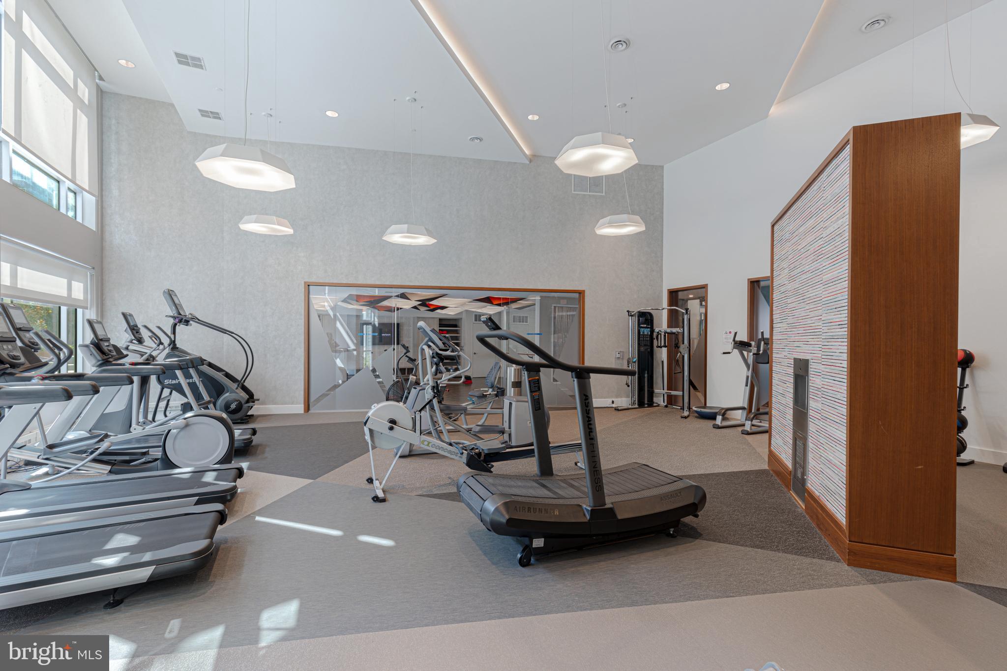 NATIONAL HARBOR - Residential