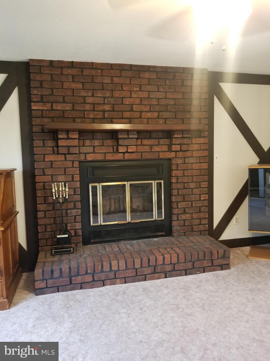 VAN DYKE MANOR - Residential