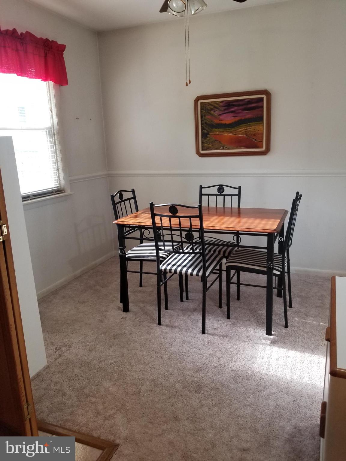 VAN DYKE MANOR - Residential