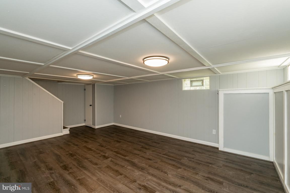 LOCH RAVEN VILLAGE - Residential