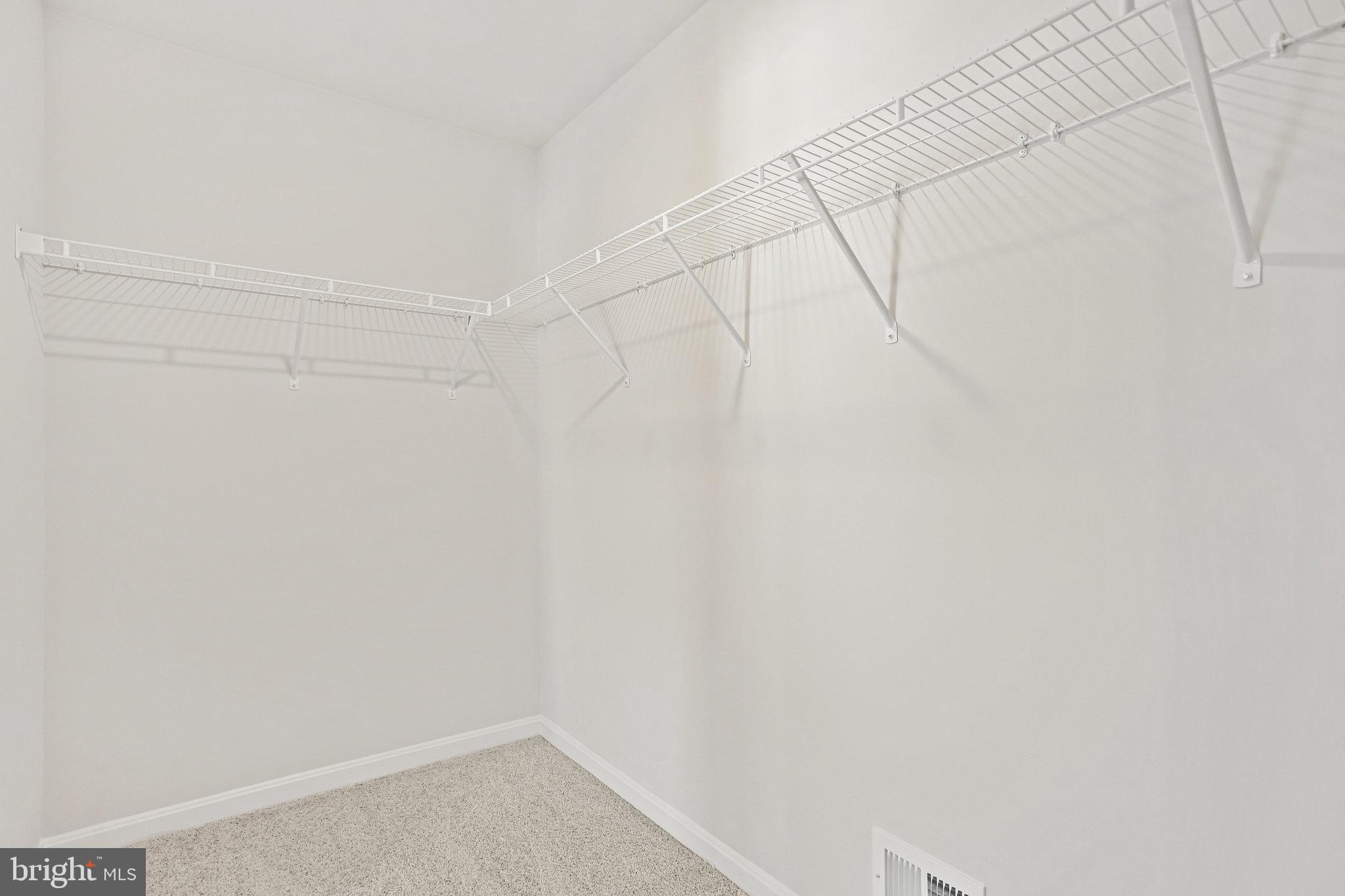 TUSCARORA CREEK - Residential Lease