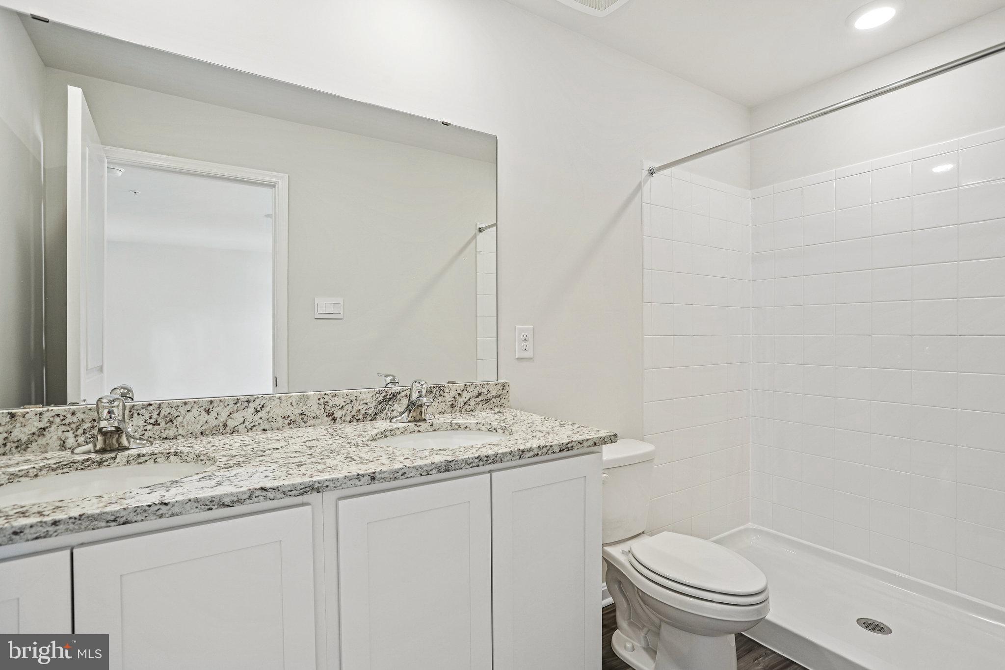 TUSCARORA CREEK - Residential Lease