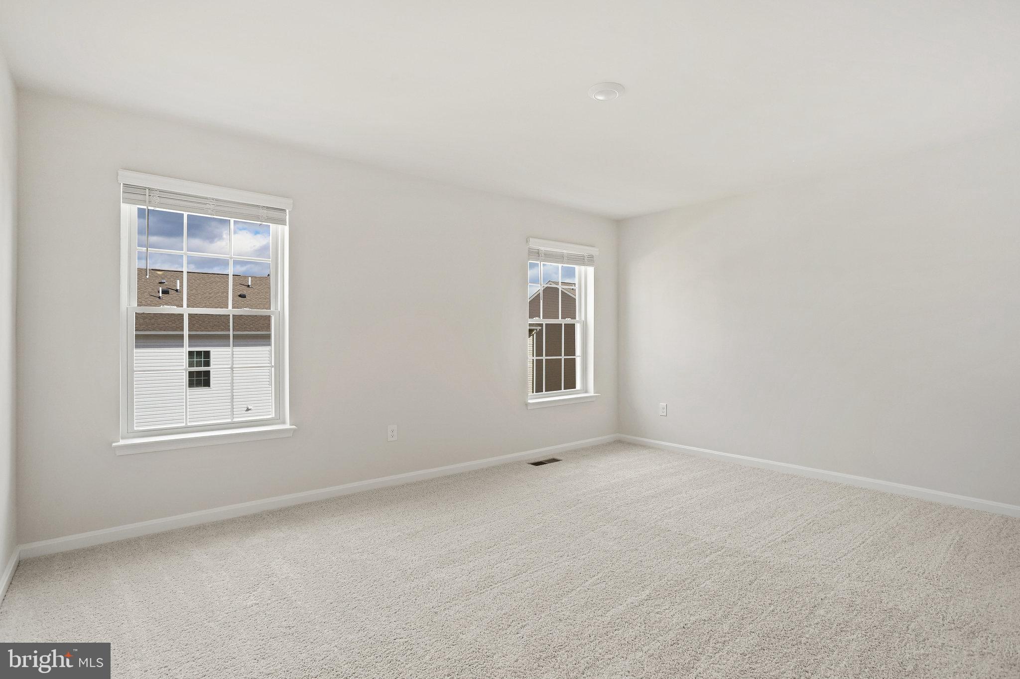 TUSCARORA CREEK - Residential Lease