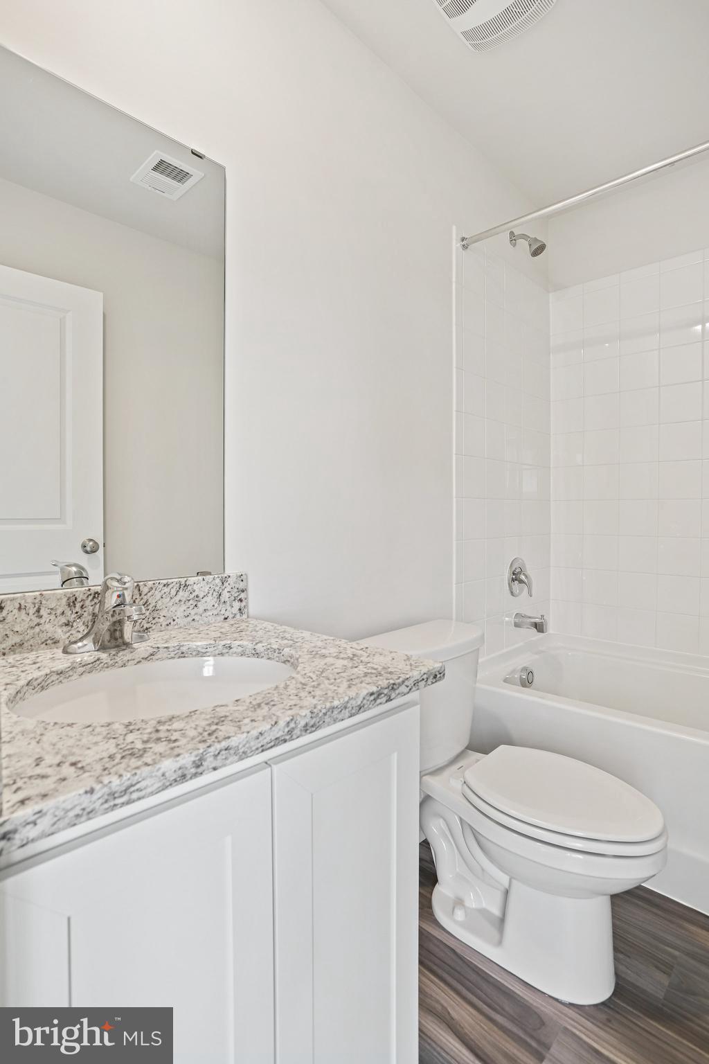 TUSCARORA CREEK - Residential Lease