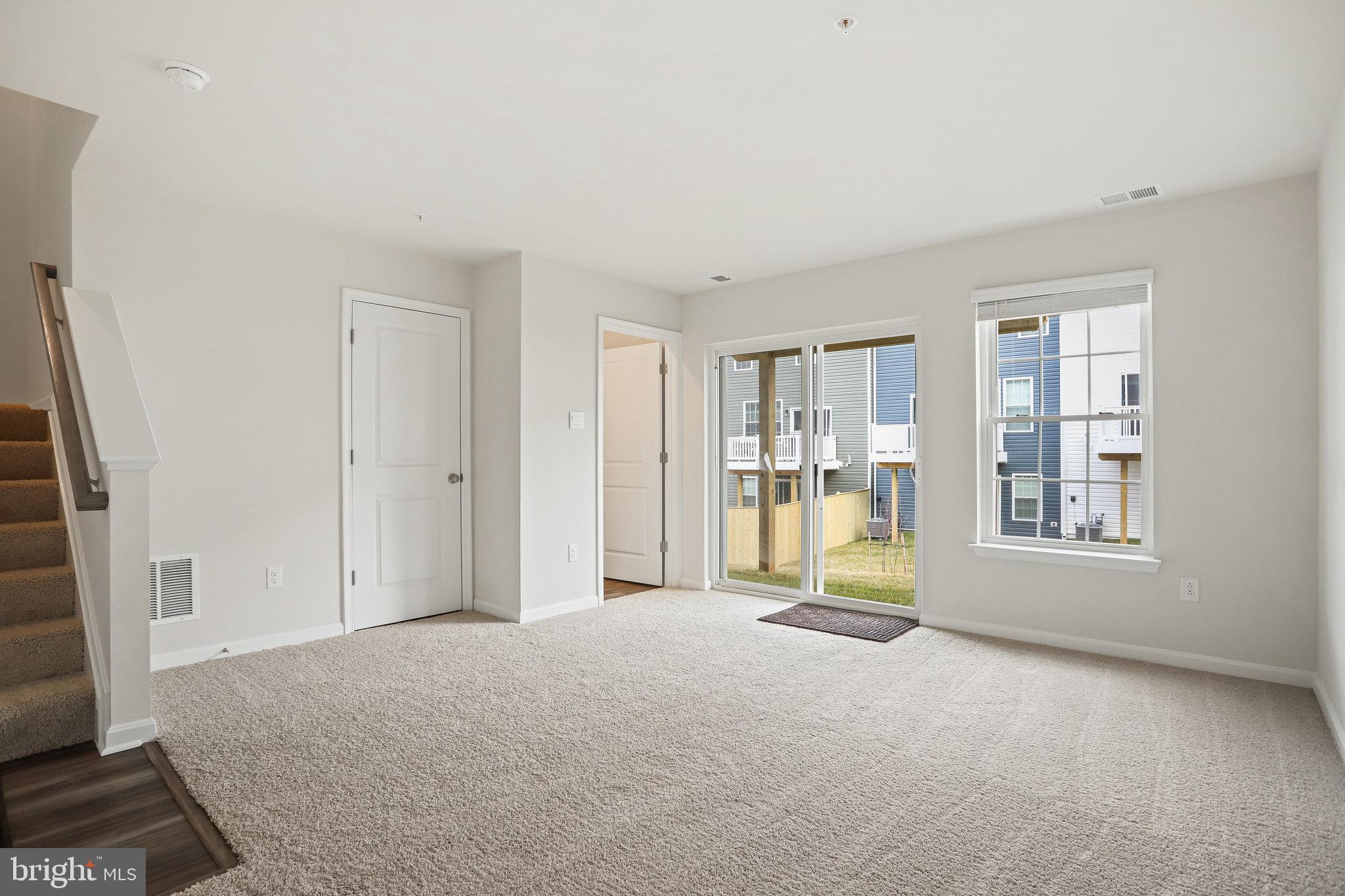 TUSCARORA CREEK - Residential Lease