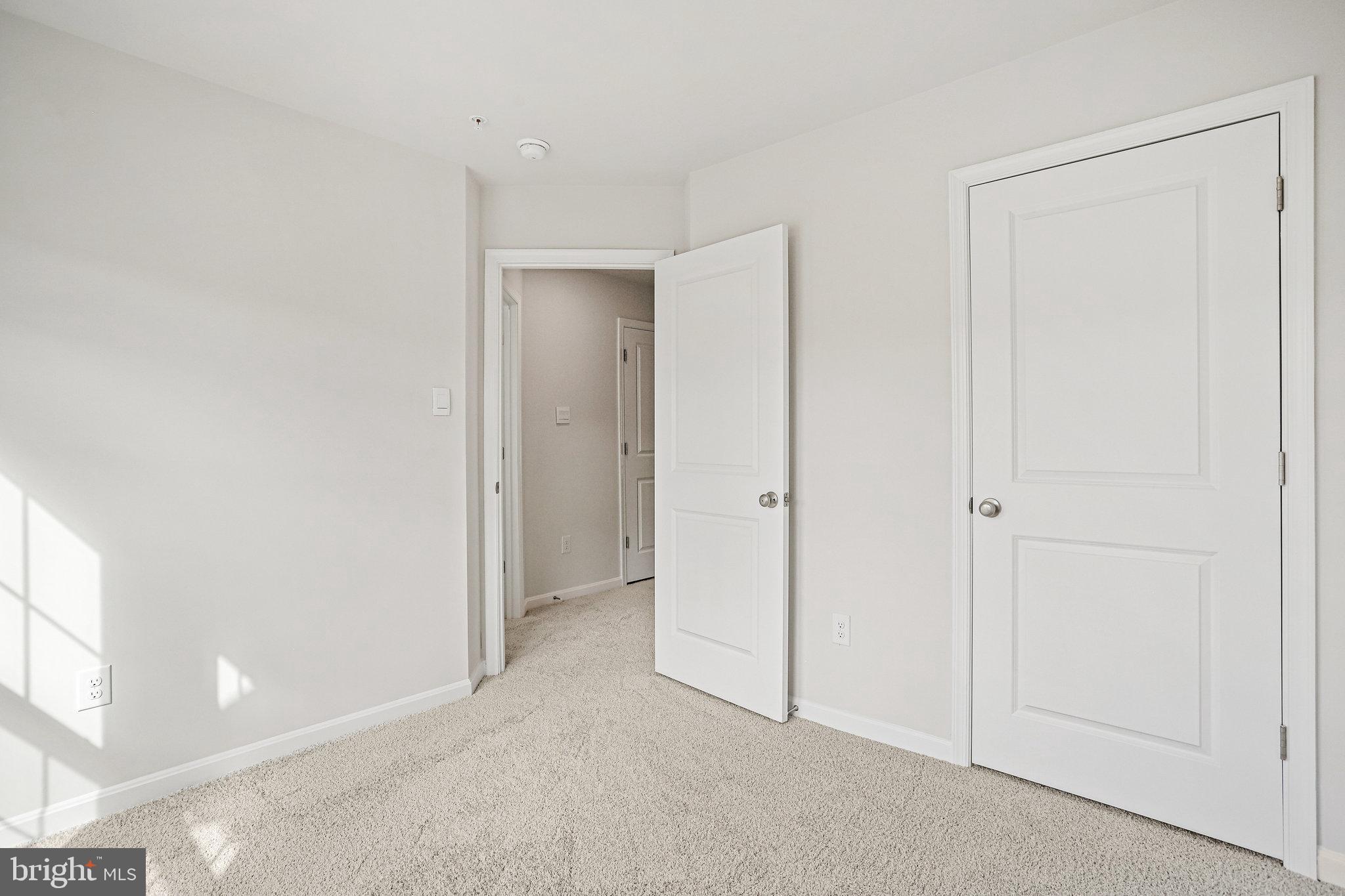 TUSCARORA CREEK - Residential Lease