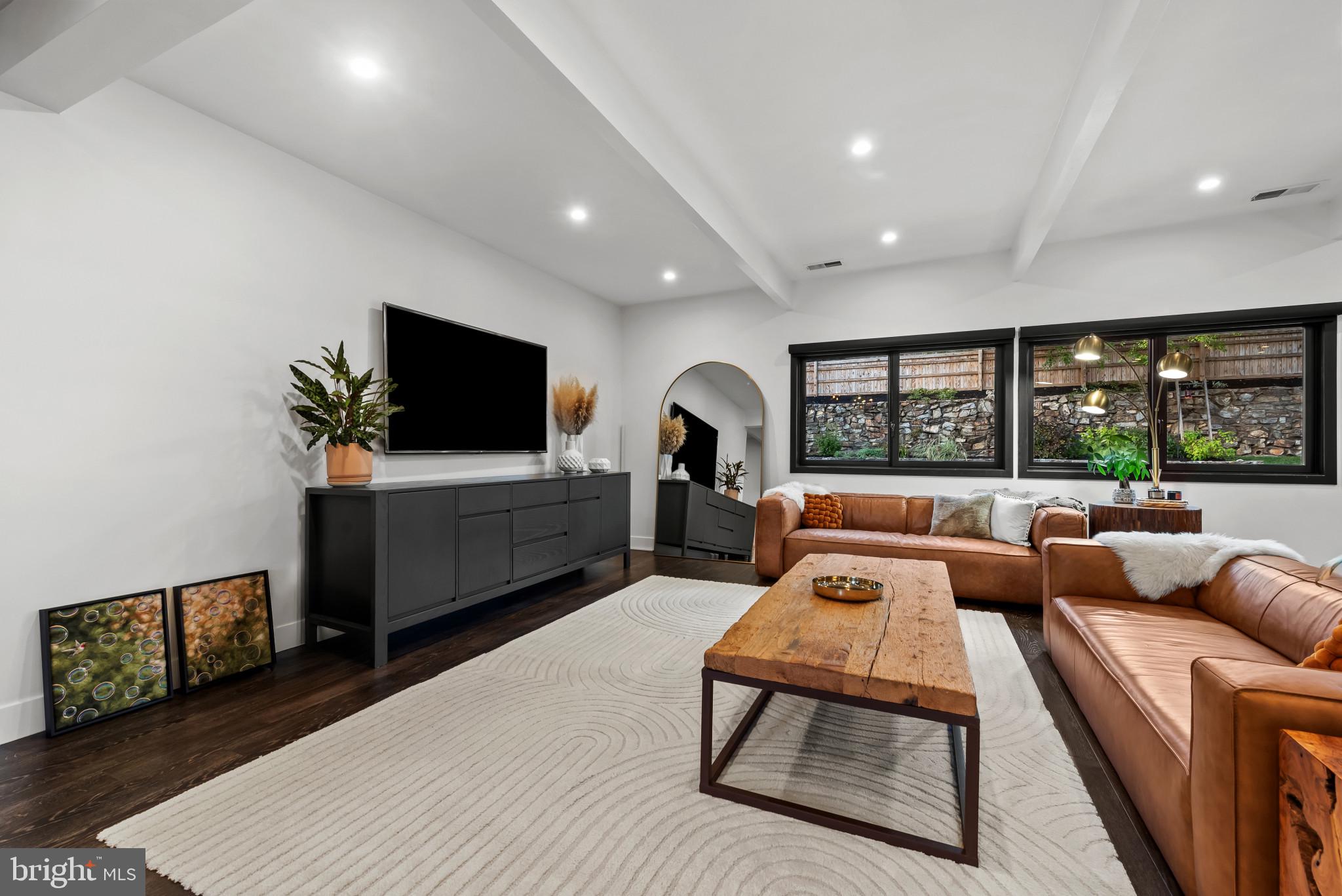 STEVENSON - Residential