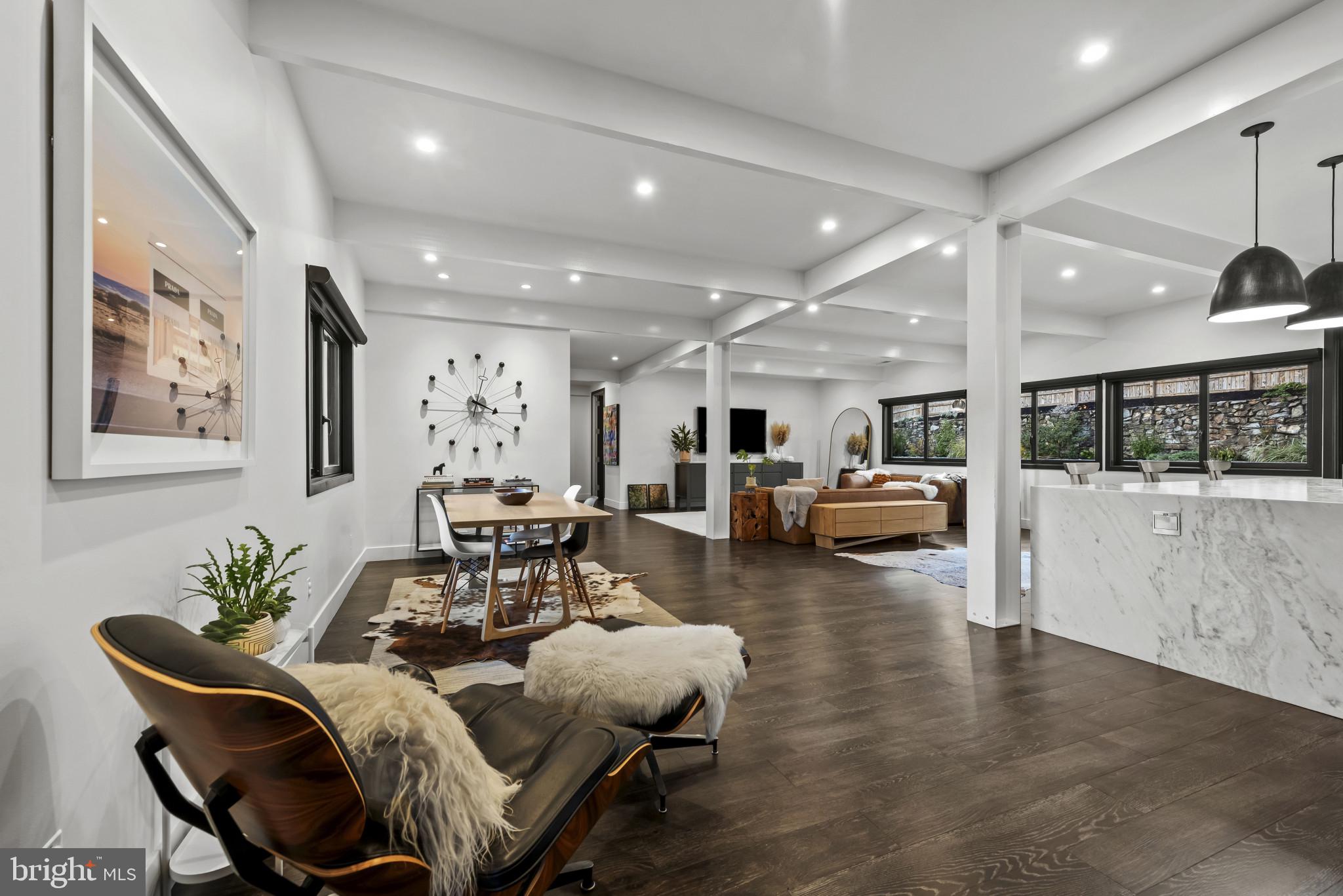 STEVENSON - Residential