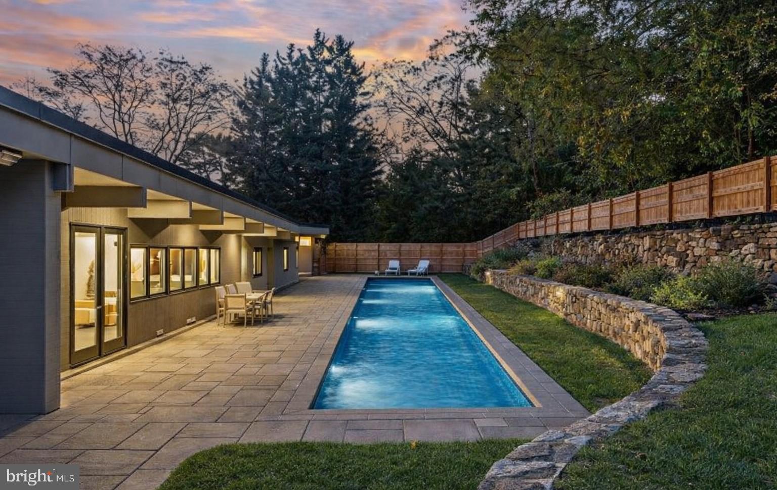 STEVENSON - Residential