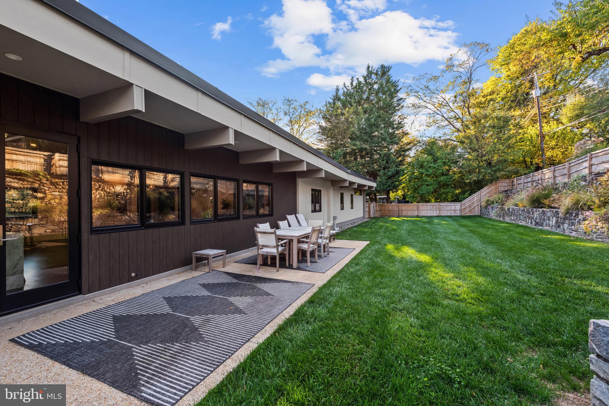 STEVENSON - Residential