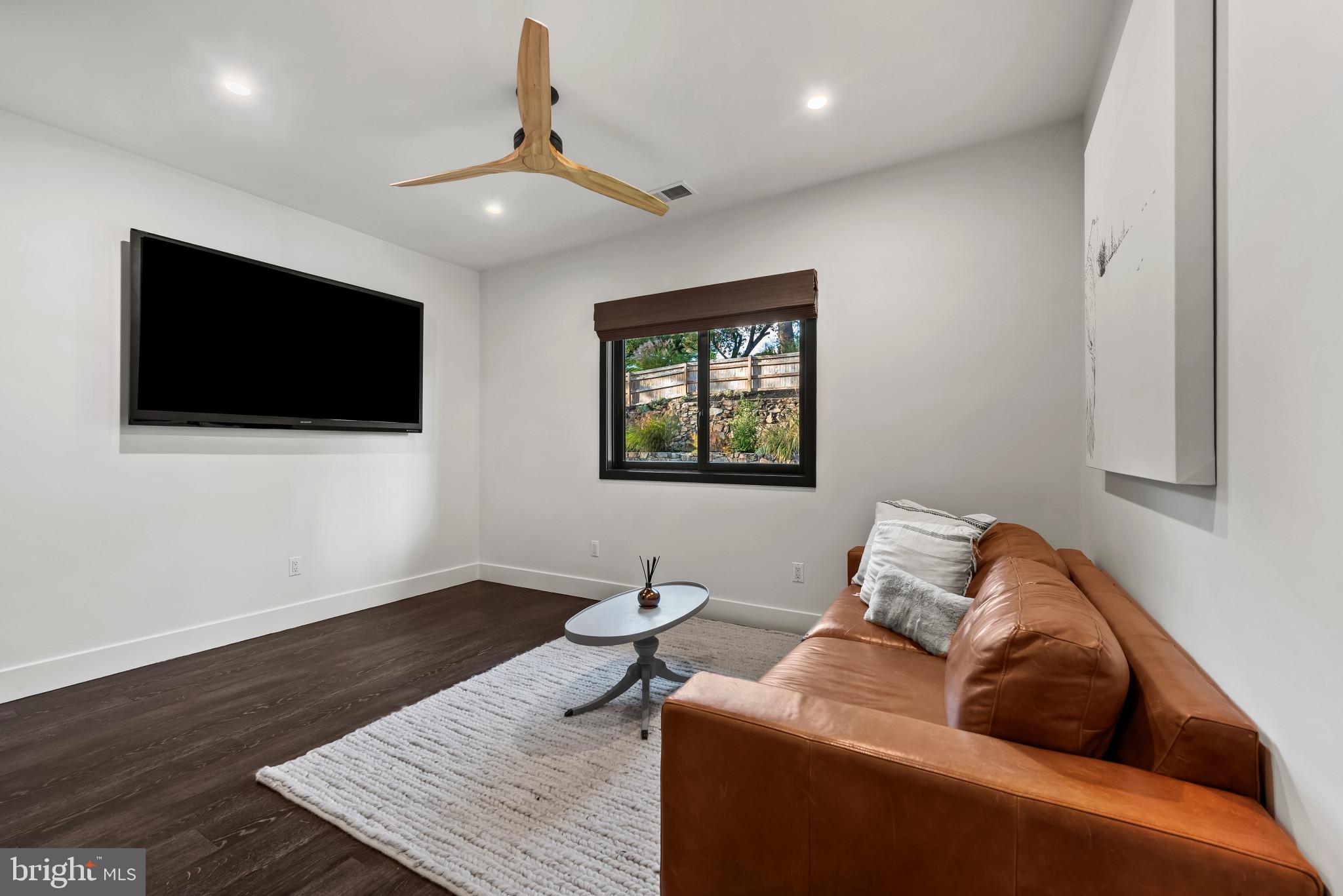 STEVENSON - Residential