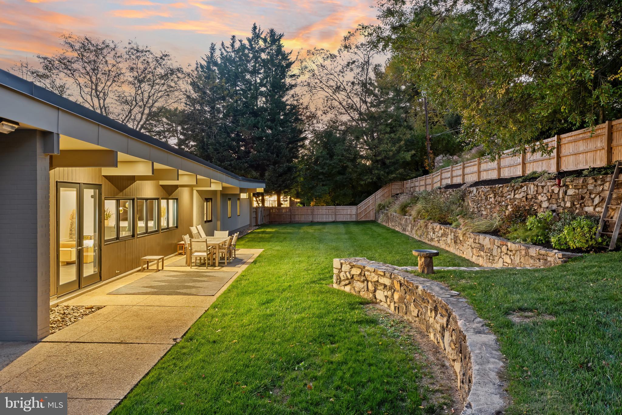 STEVENSON - Residential