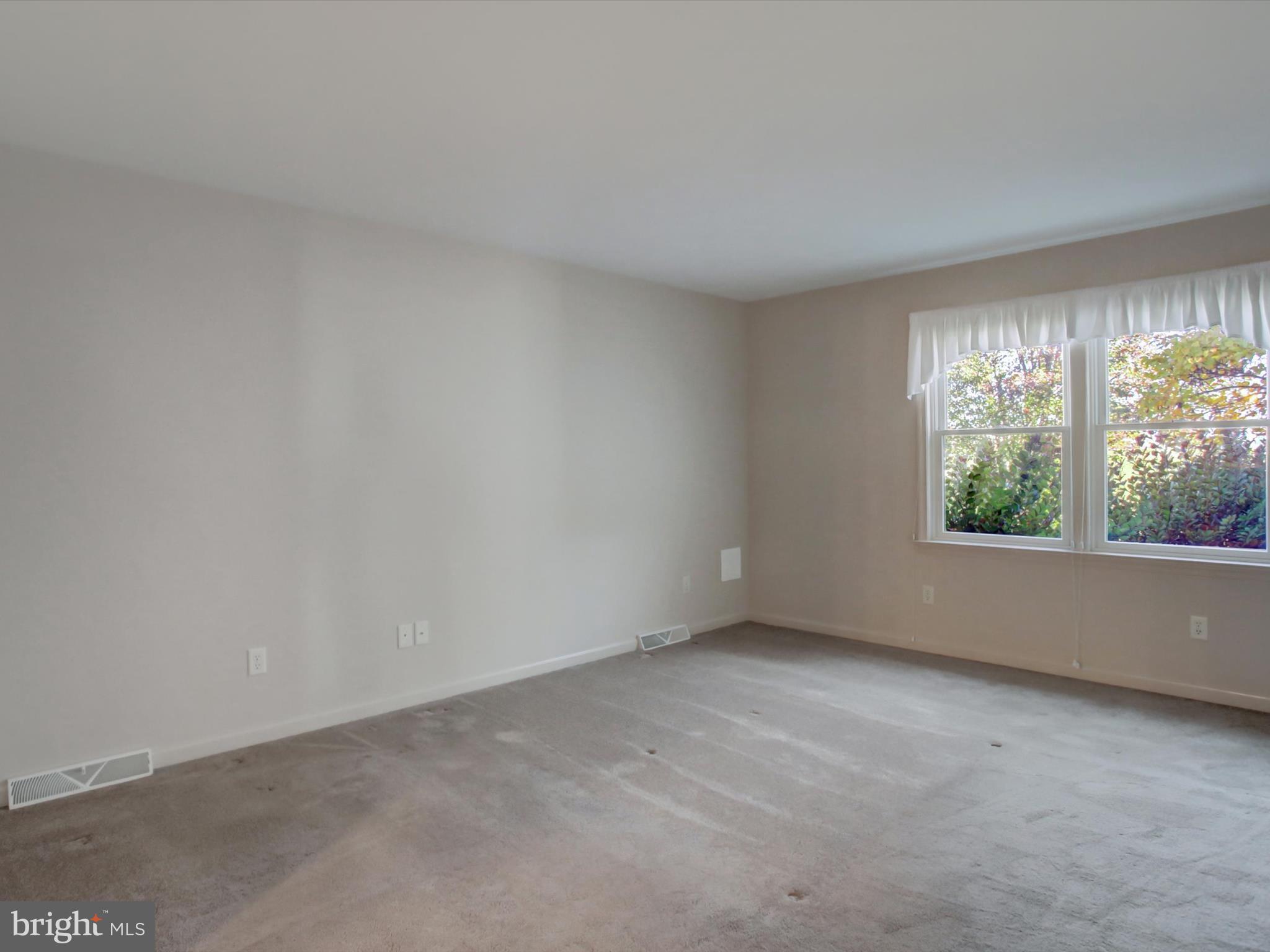 MAPLE RUN - Residential