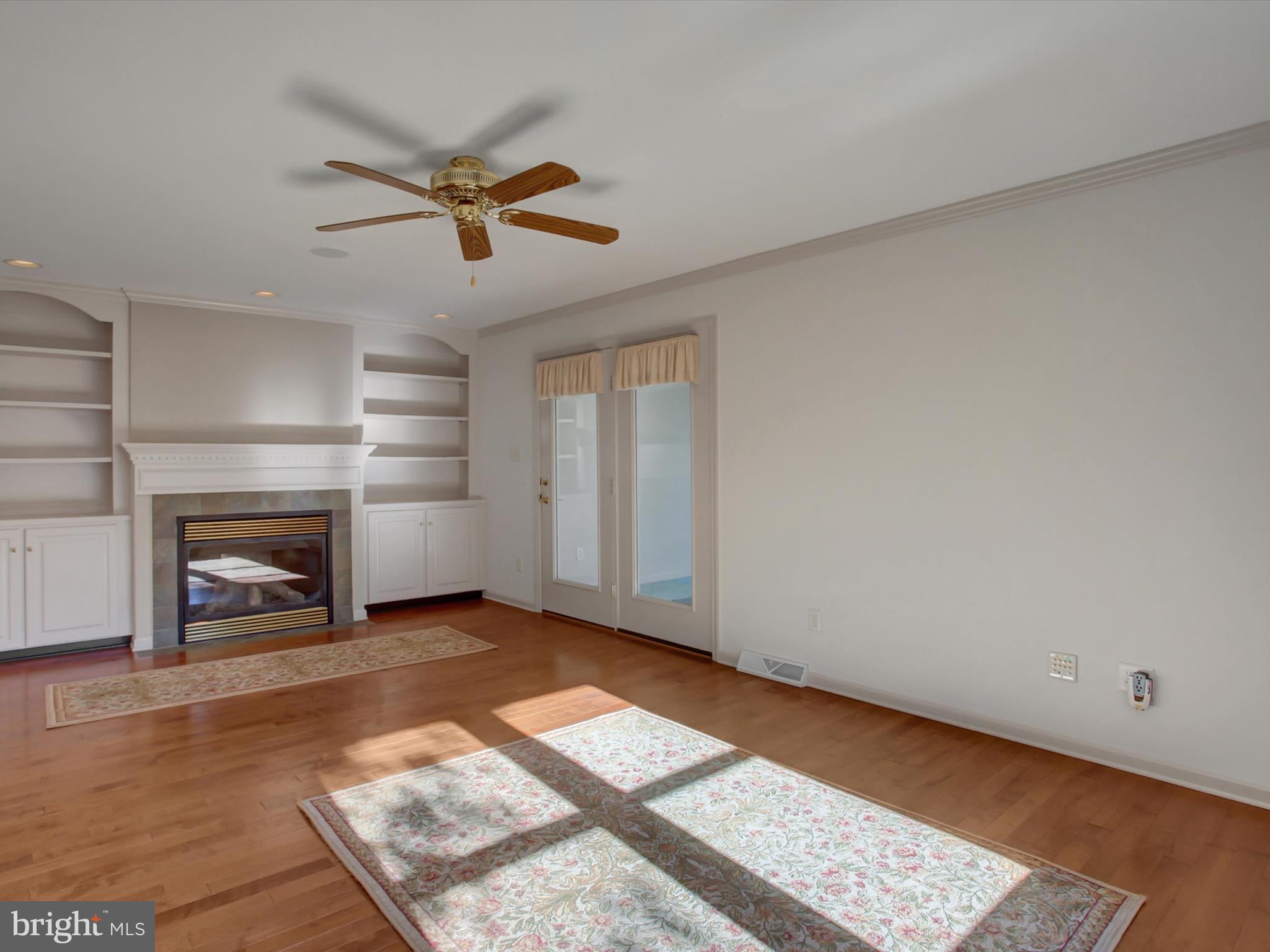 MAPLE RUN - Residential