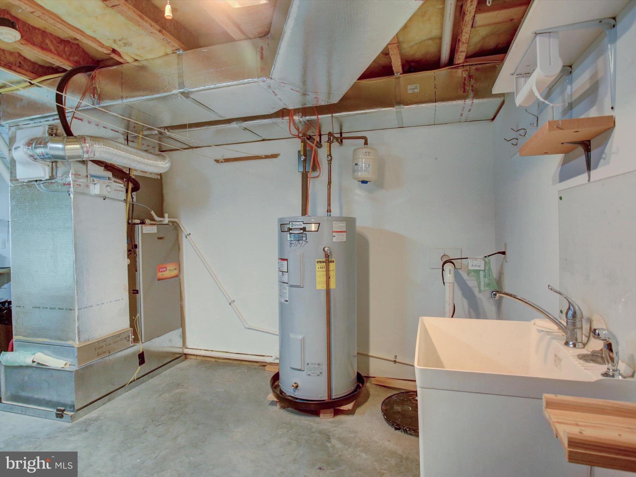 MAPLE RUN - Residential