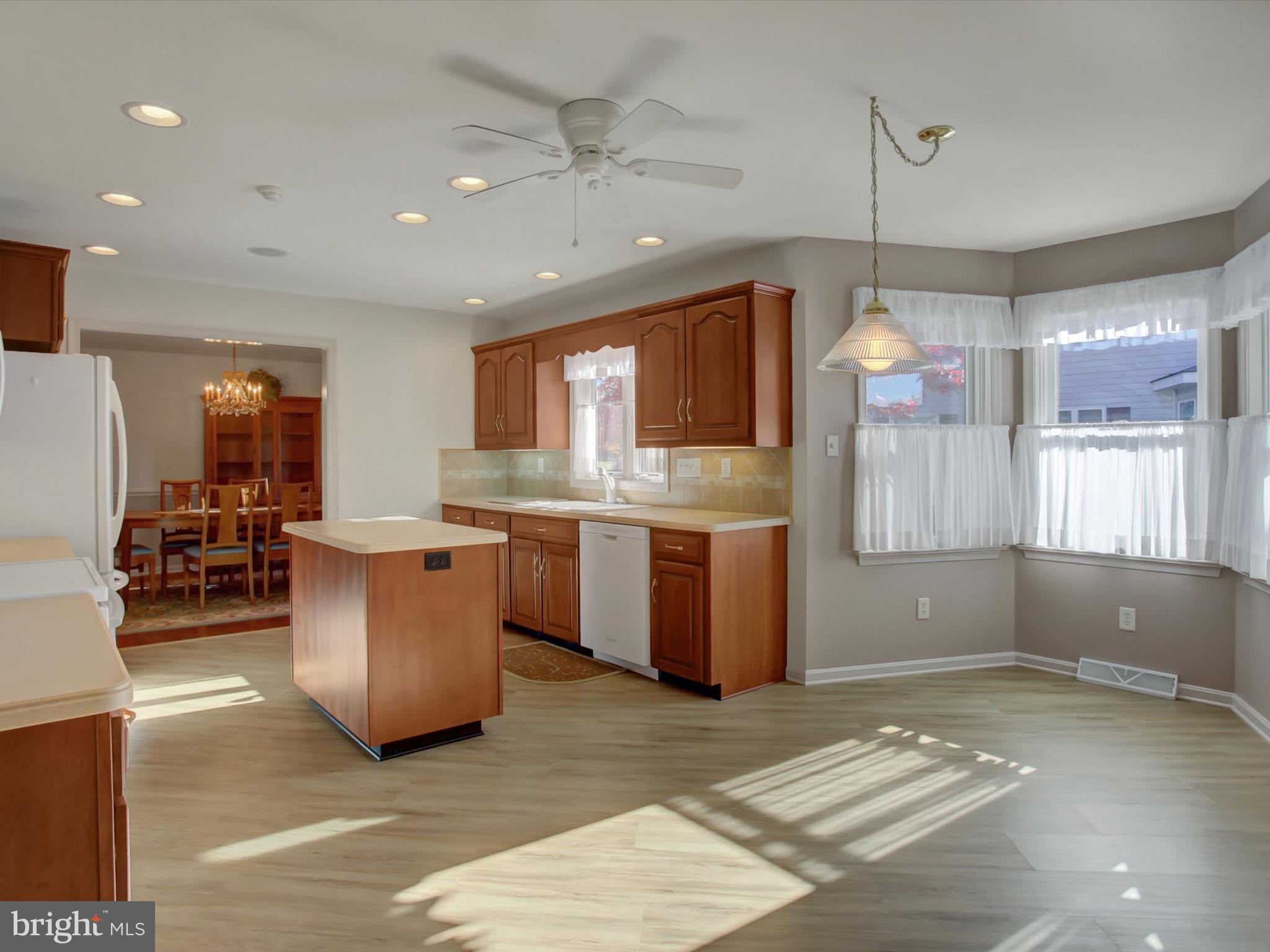 MAPLE RUN - Residential