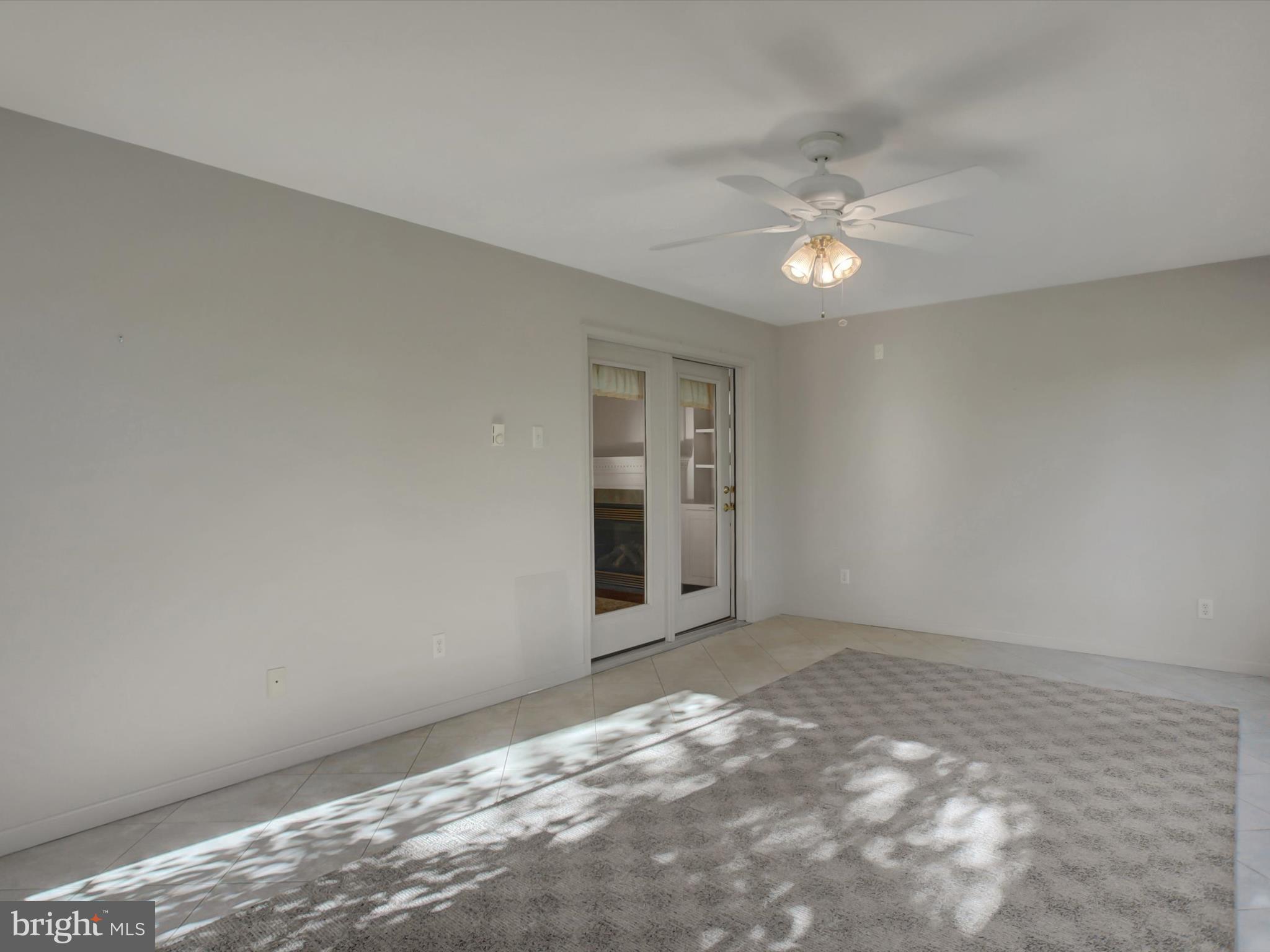 MAPLE RUN - Residential