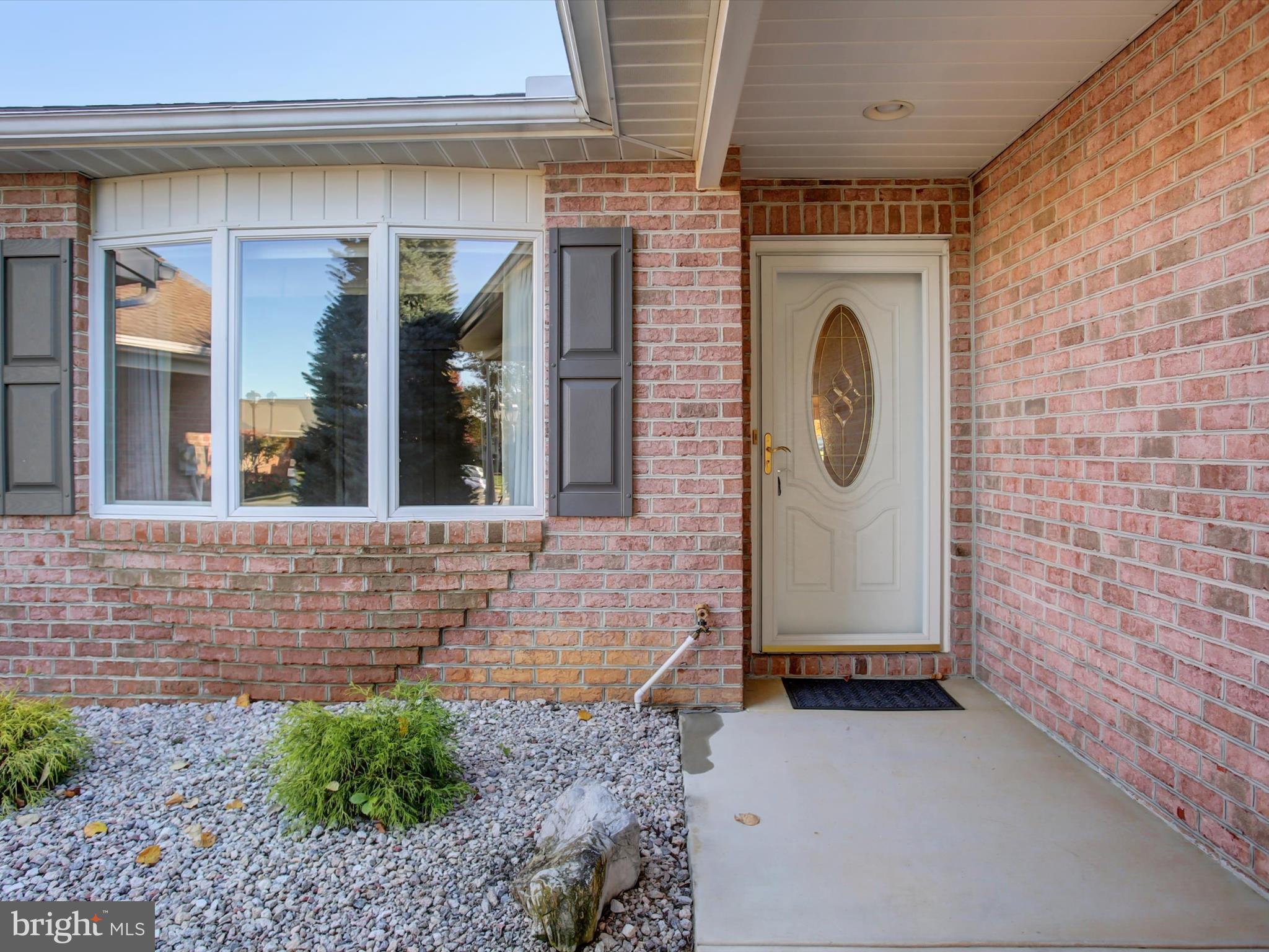 MAPLE RUN - Residential