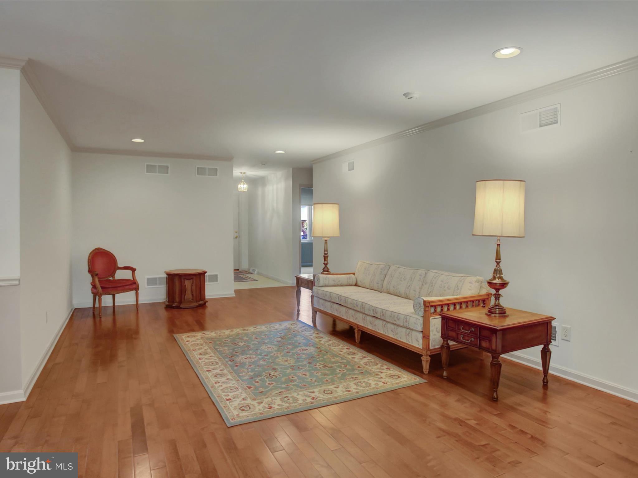 MAPLE RUN - Residential