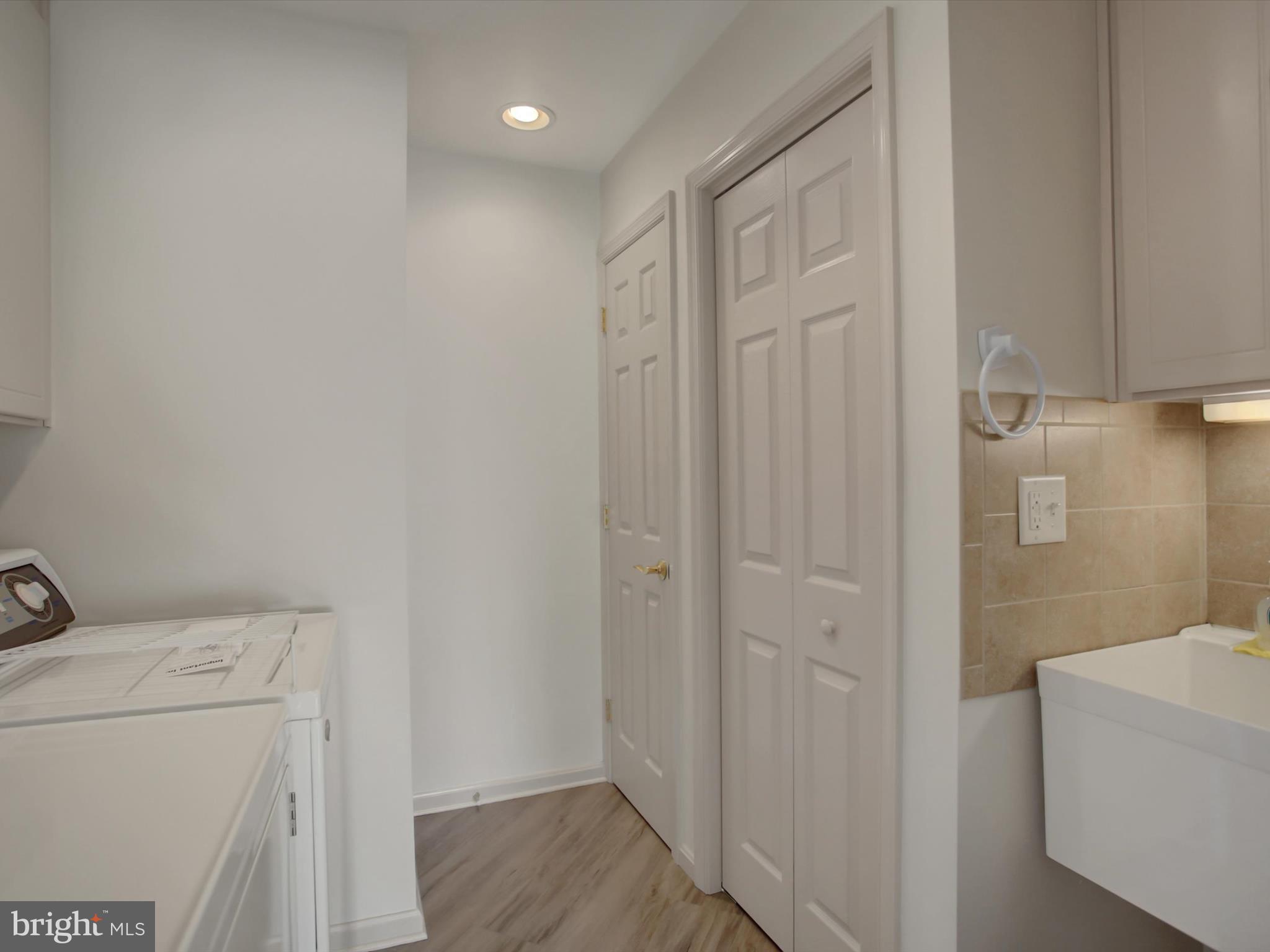 MAPLE RUN - Residential