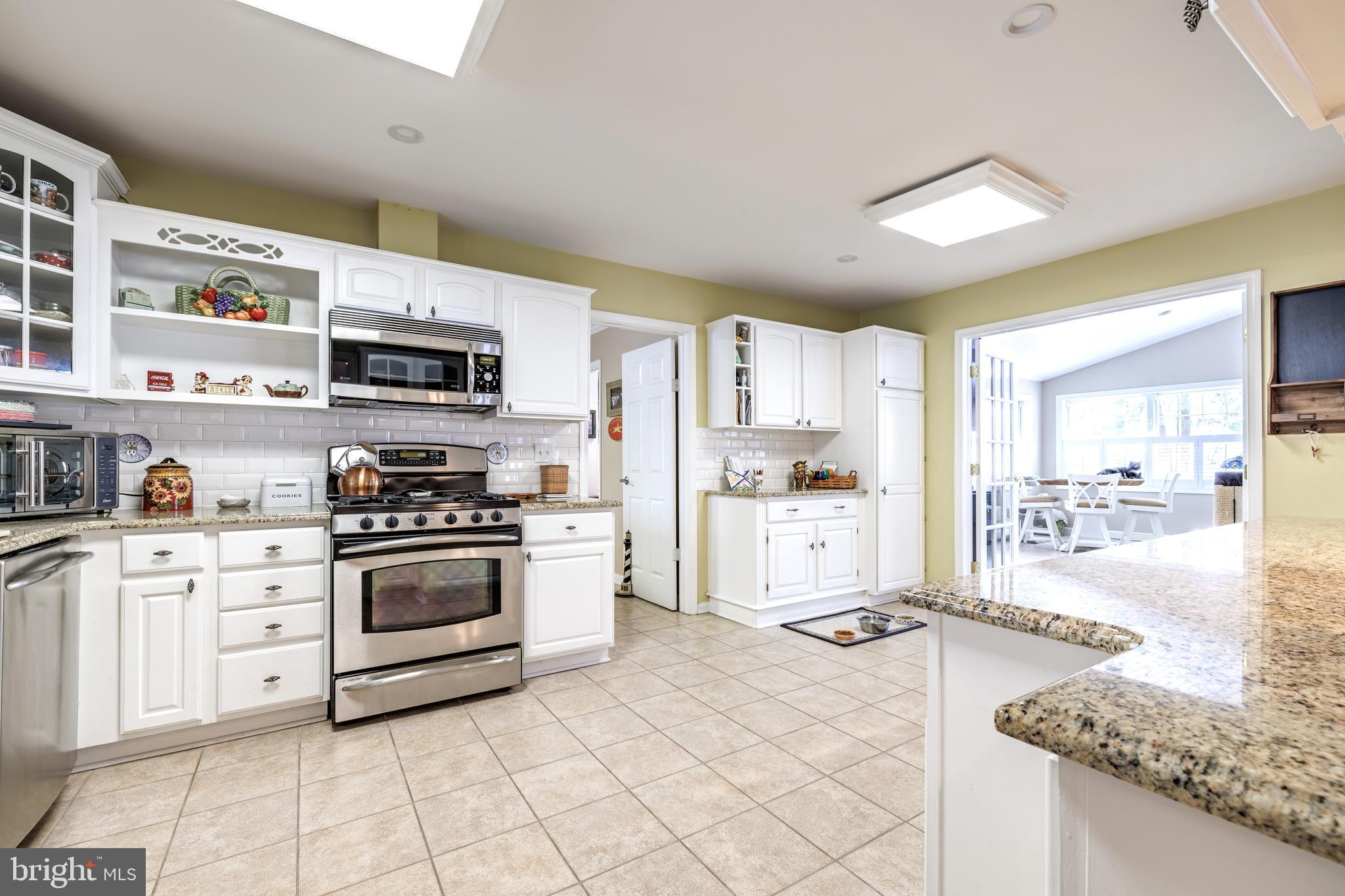 HARBOR VIEW - Residential