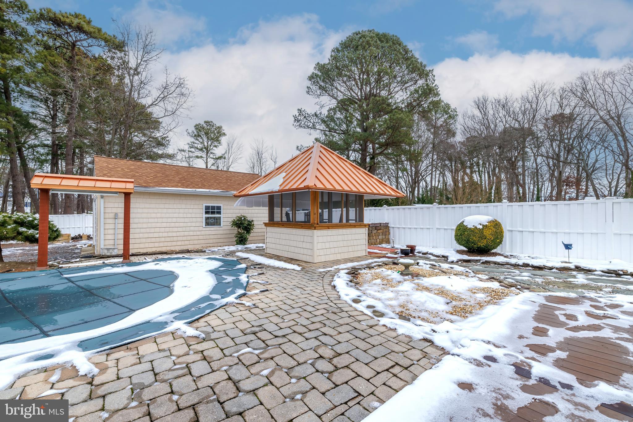 HARBOR VIEW - Residential