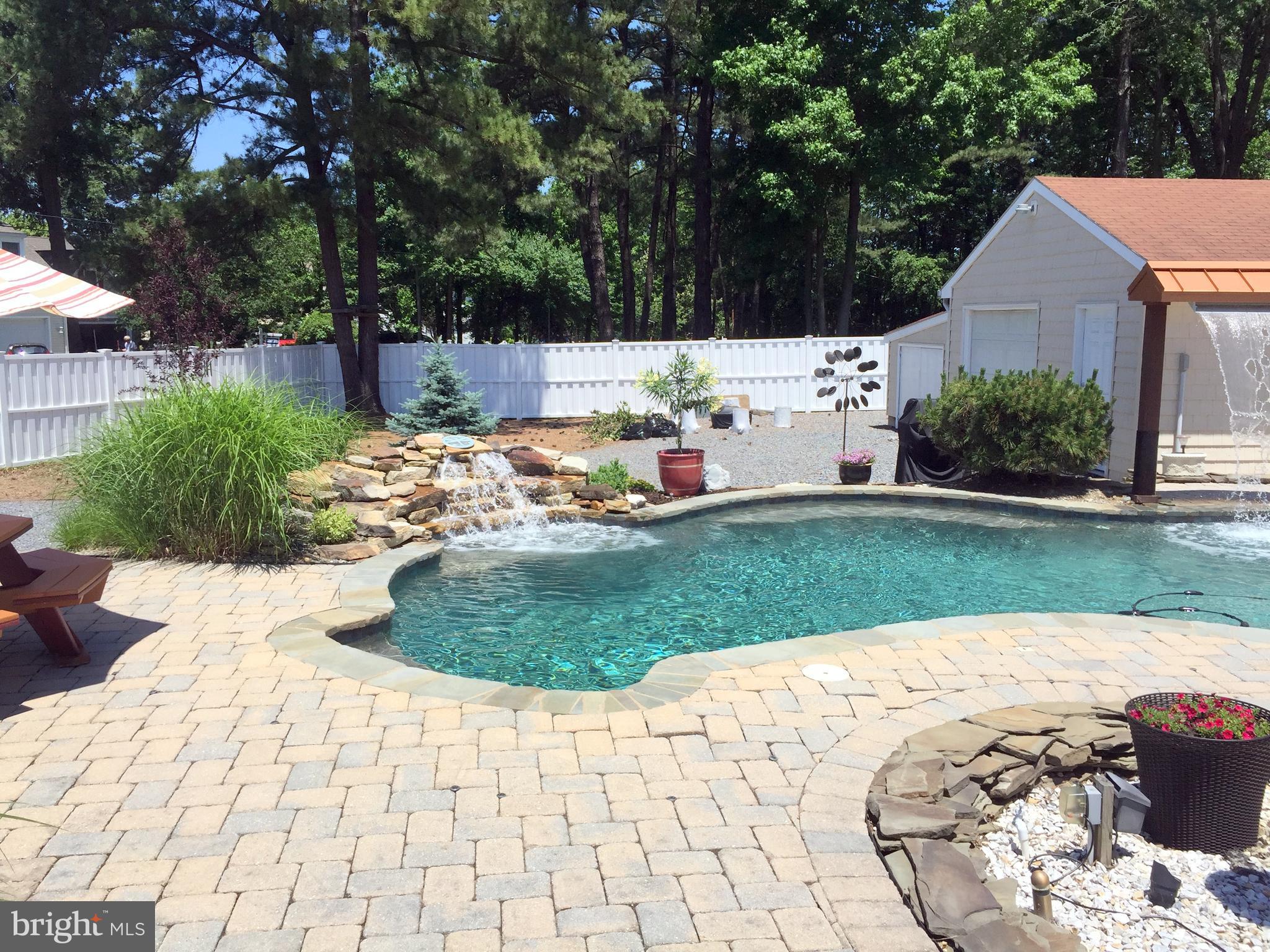 HARBOR VIEW - Residential