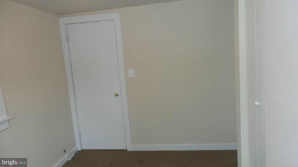 LAUREL ADDITION - Residential Lease