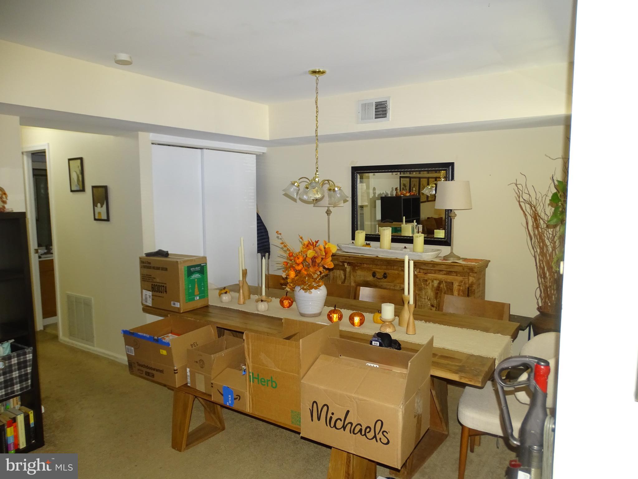 TAPESTRY - Residential Lease