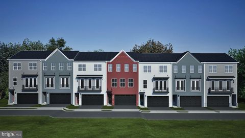Photo of 9724 Monarch Road #HOMESITE 31, MANASSAS, VA 20110 (MLS # VAMN2010944)