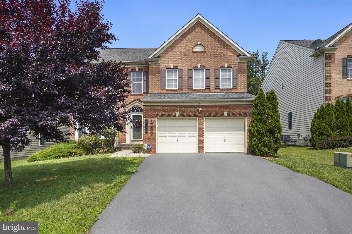 Prestigious Cross Creek Golf Community***Move-in ready 5-6 bedrooms, 4 bathrooms, 1 half bath and backs to a beautiful view of the golf course***Tile foyer at the entry***French doors leads to office/5th bedroom***2-story foyer with hardwood floor in the living, dining, family room and the office***Kitchen has wood cabinet, granite counter top, stainless steel appliances, range hood and comfortable table seating***Extended long granite island with breakfast bar***Family room w/fireplace & ceiling fan***French doors off the kitchen leads to concrete patio and fenced yard***Finished basement with recreation room, work-out room, 6th bedroom & 4th full bathroom***Gas water-heater 2022***HVAC 2005***All potential tenants must complete the online Rent-Spree application***Qualifications: Minimum monthly income 3 times the tenant’s portion of the monthly rent, acceptable rental history, credit history and criminal history***Smoking is fine but no pets***$75 repair deductible***Owner will be responsible for the HOA fees***Tenants are to pay electric, gas and the water bill***