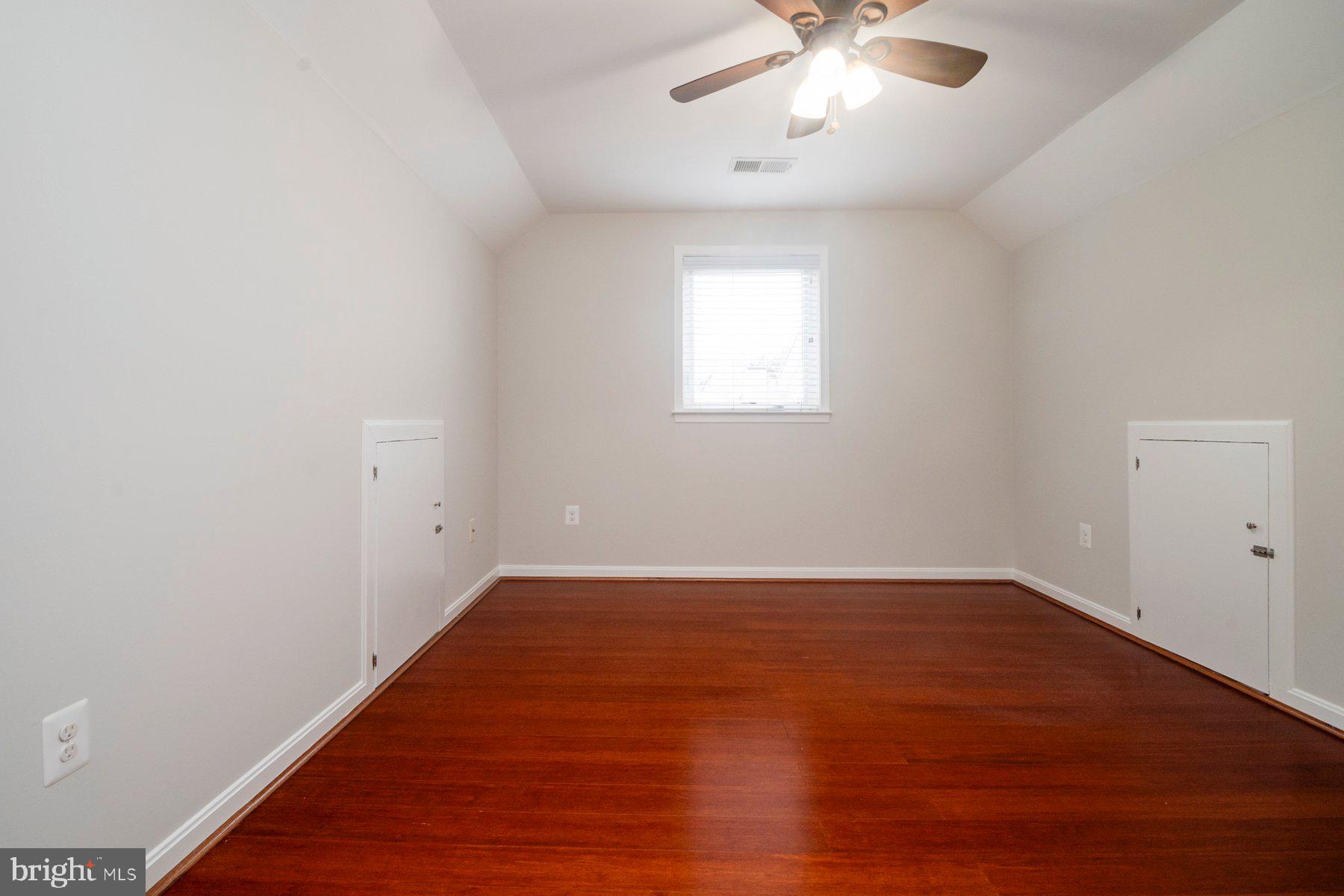 PEARMAN'S OVERLOOK - Residential