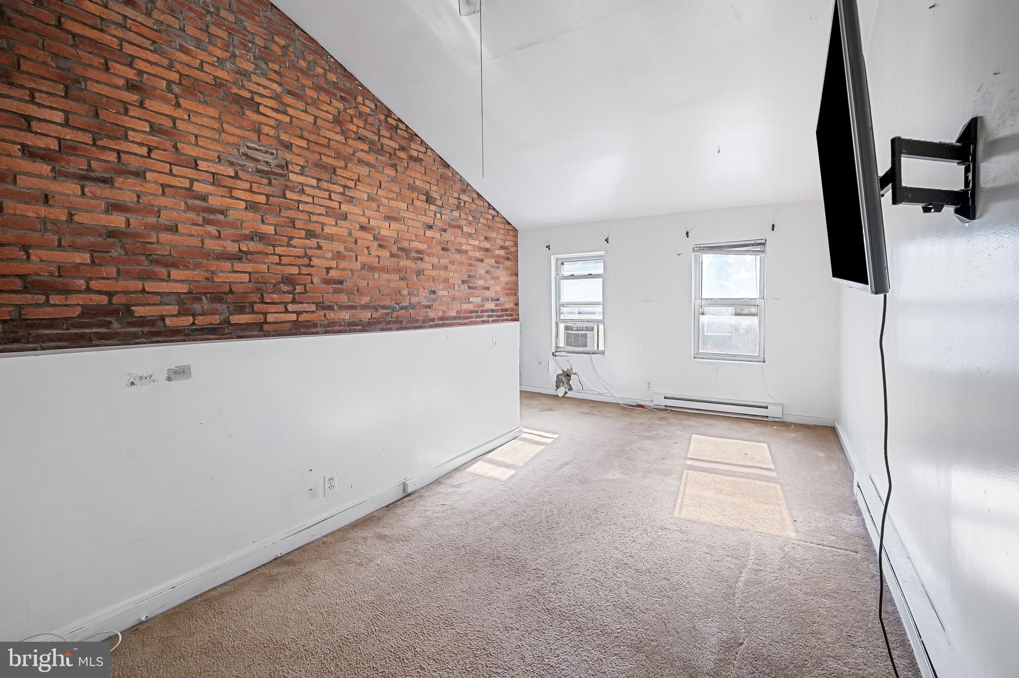 FELLS POINT HISTORIC DISTRICT - Residential