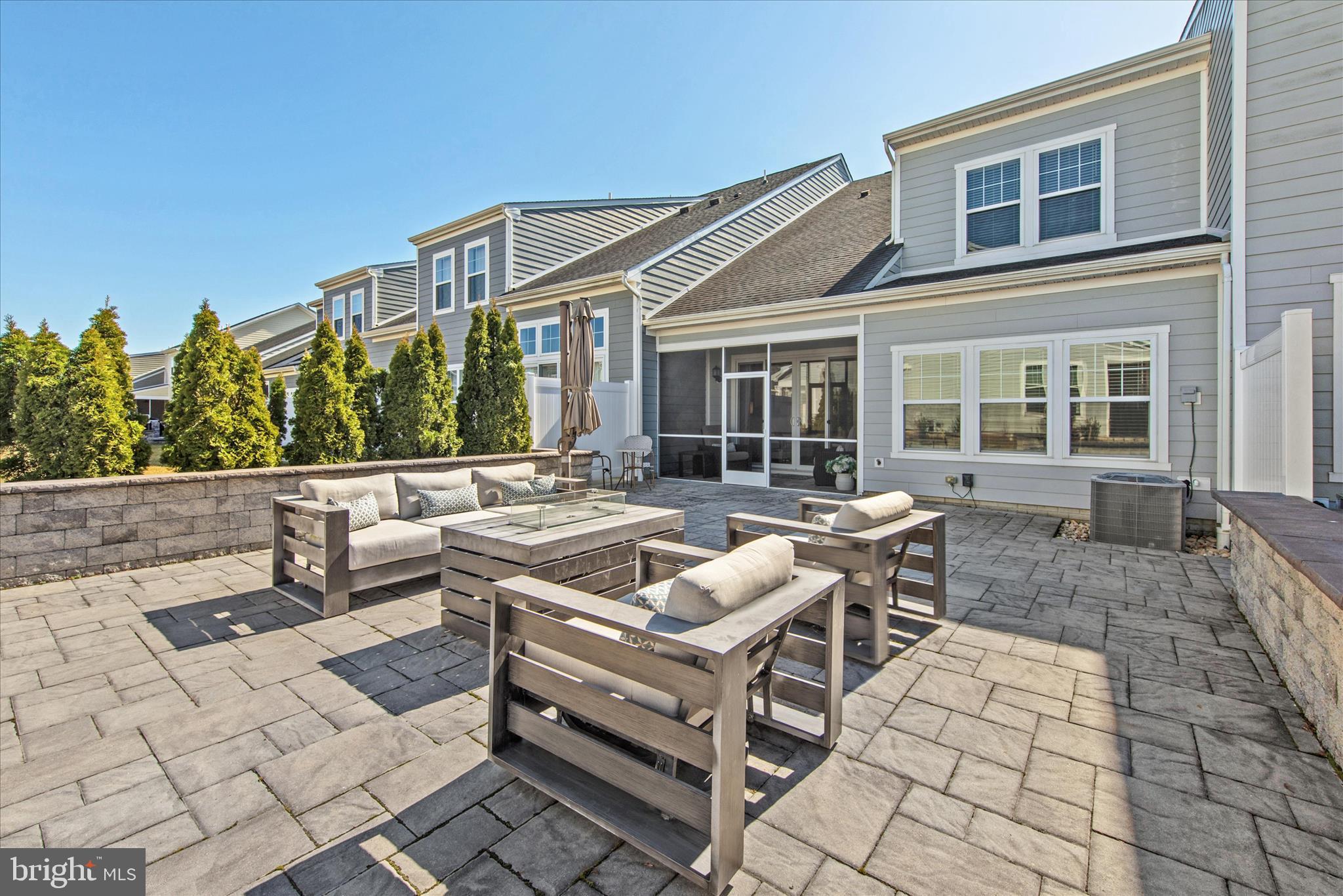 PENINSULA - Residential