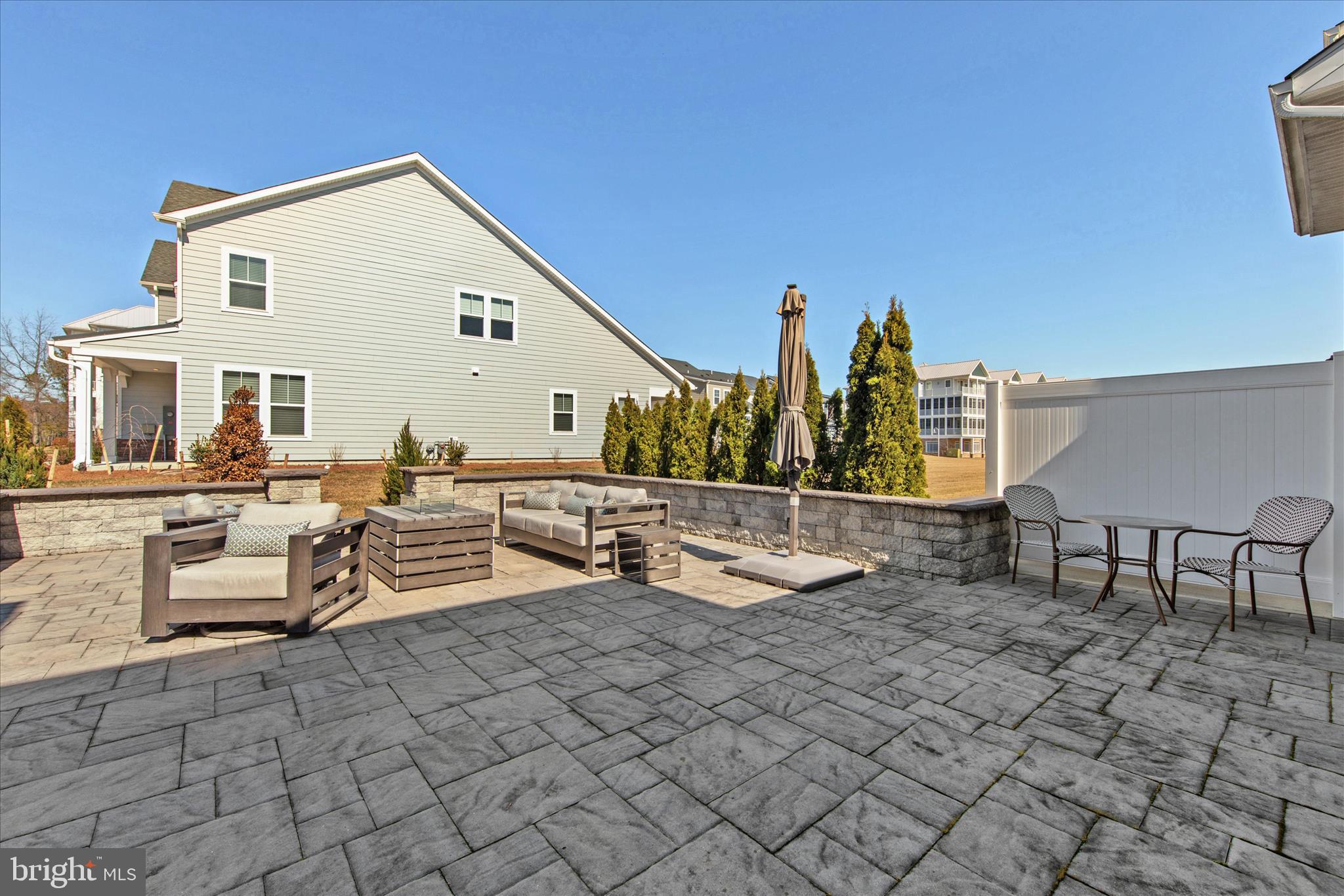 PENINSULA - Residential