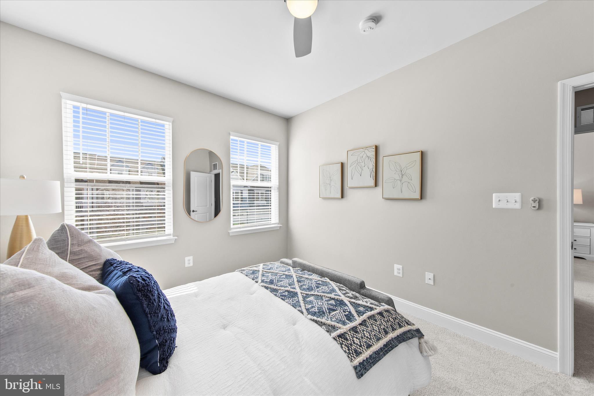 PENINSULA - Residential