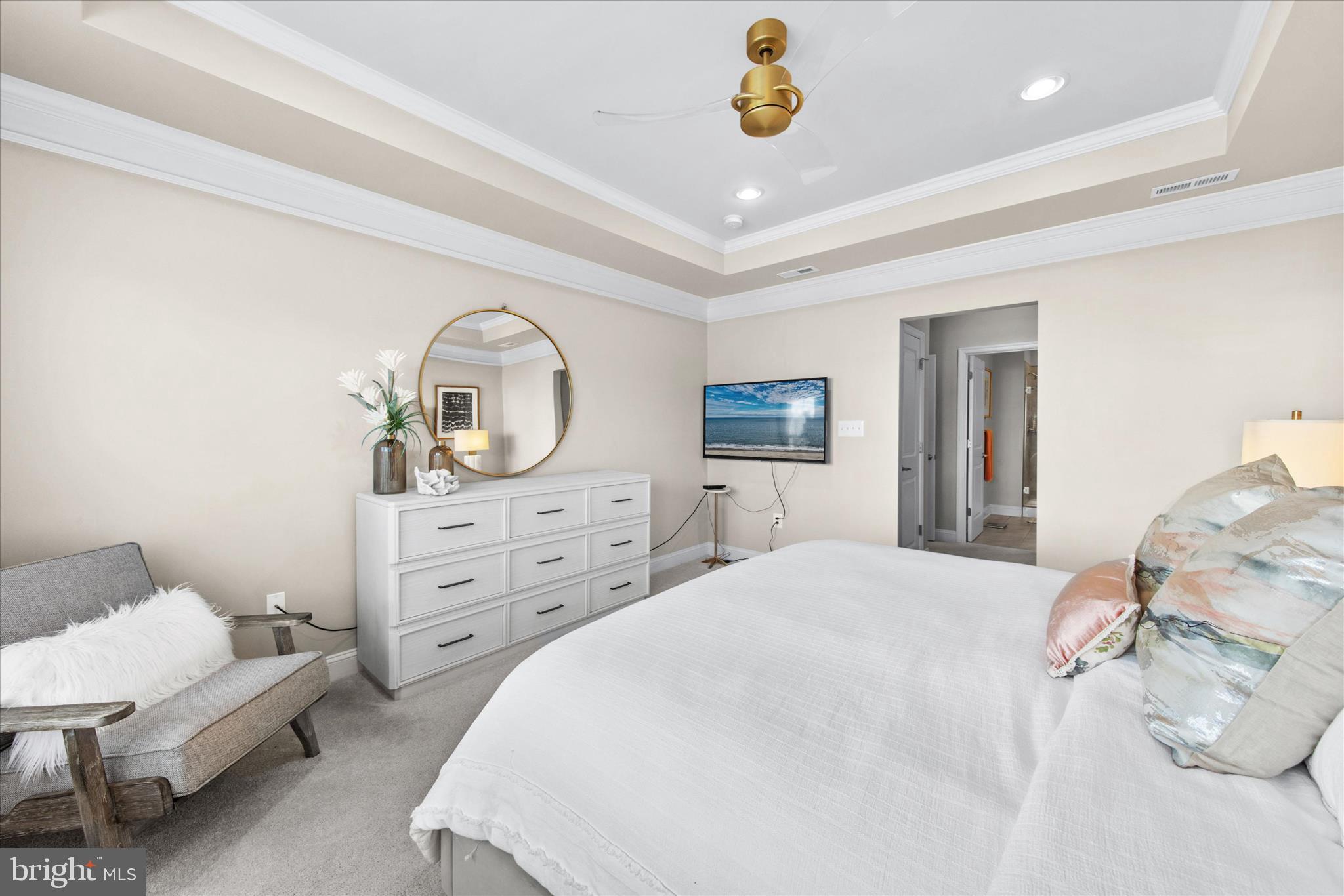 PENINSULA - Residential