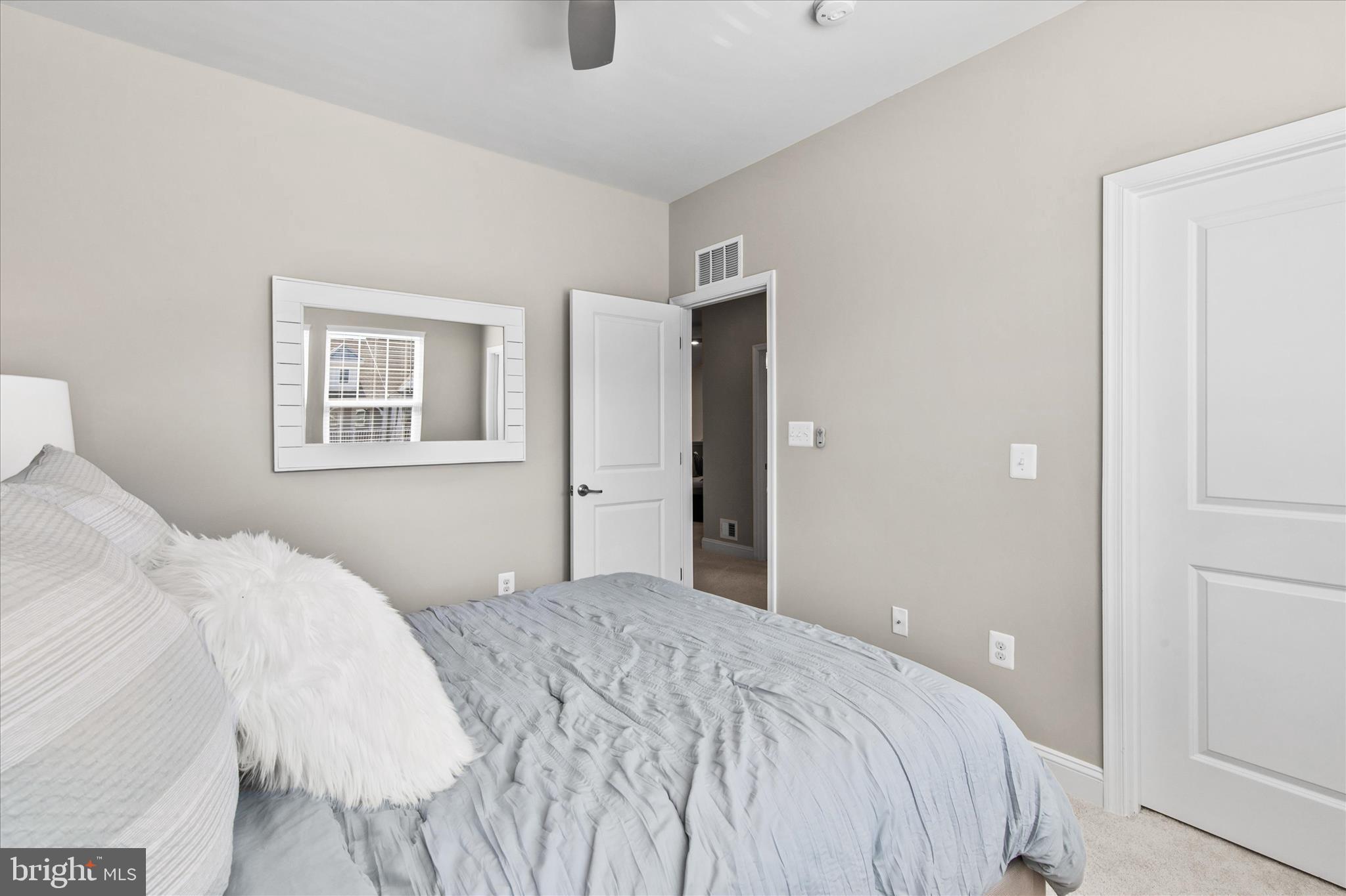 PENINSULA - Residential