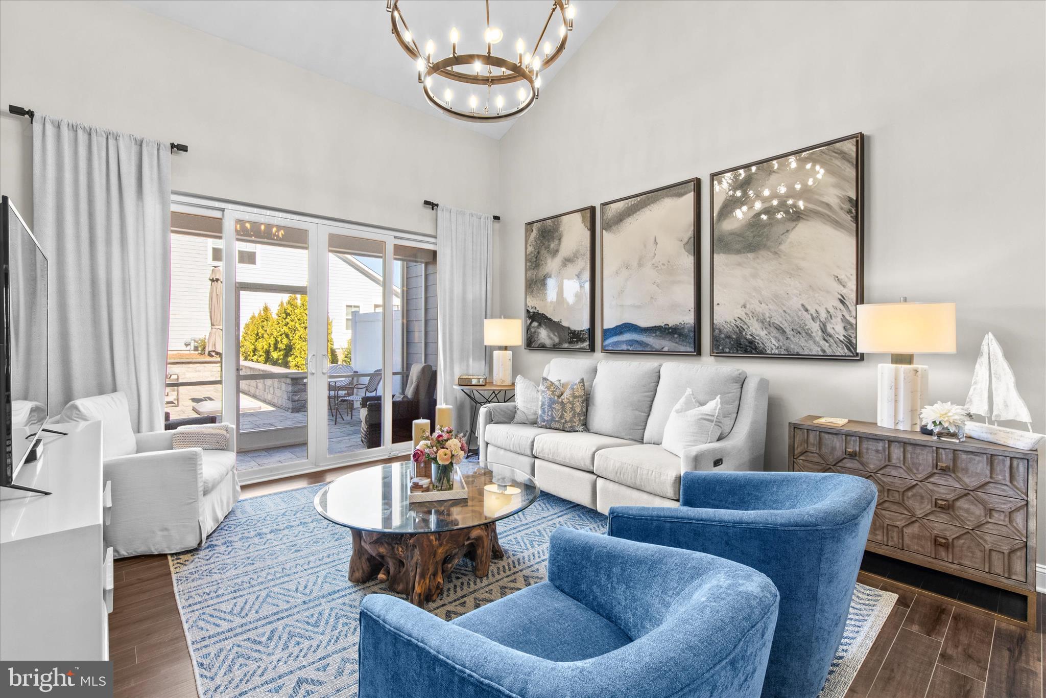 PENINSULA - Residential