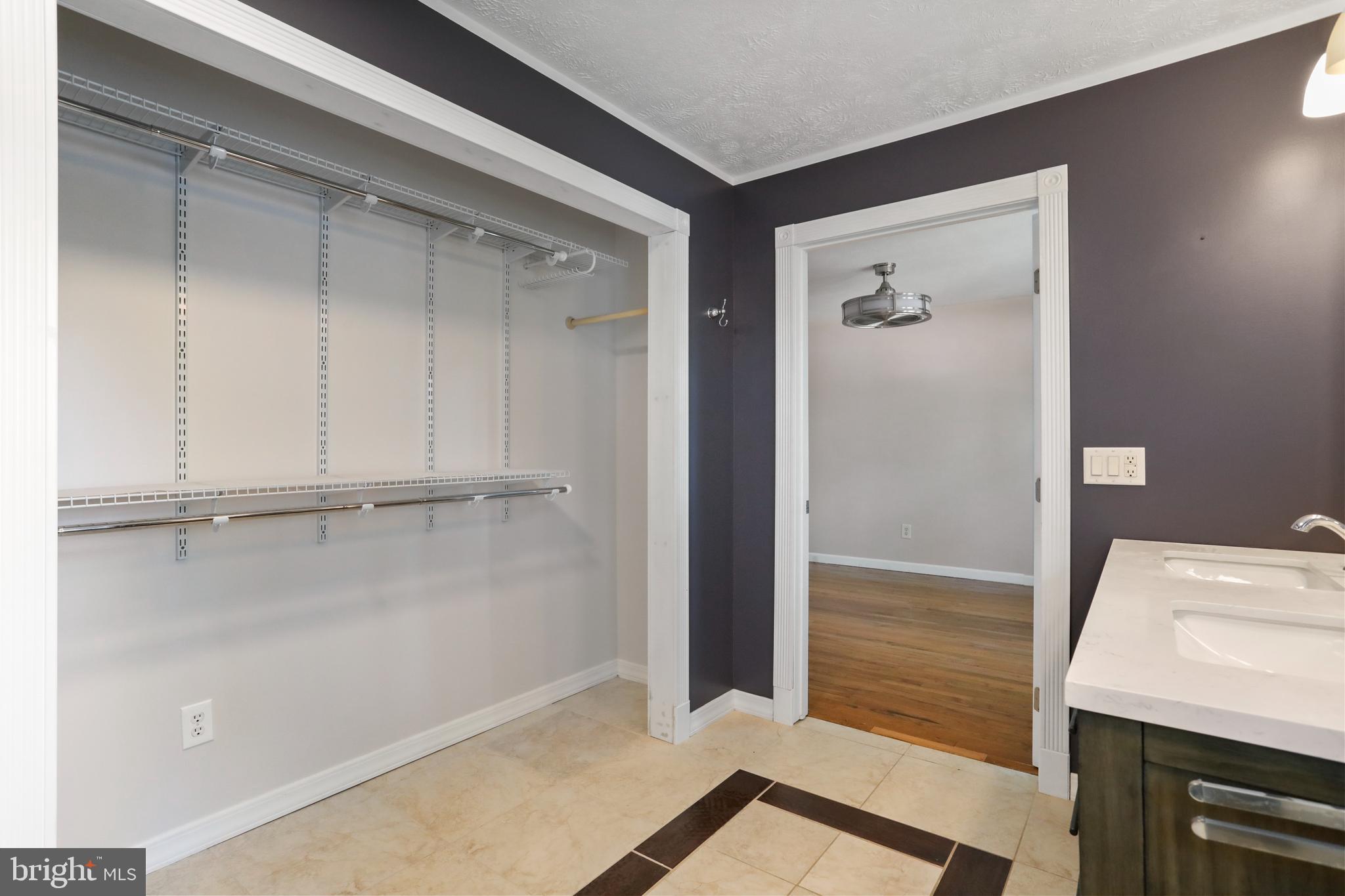 SAVILLAVALE - Residential