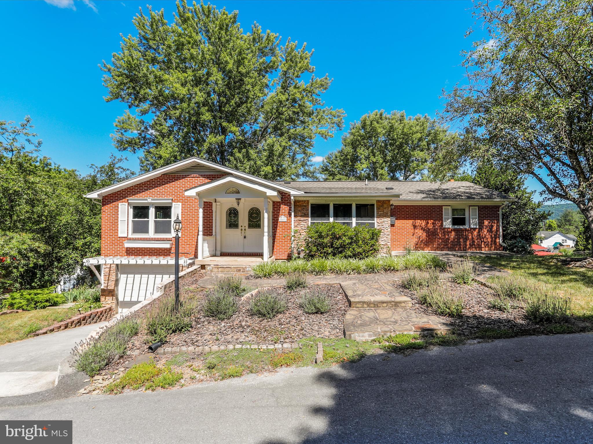 SAVILLAVALE - Residential