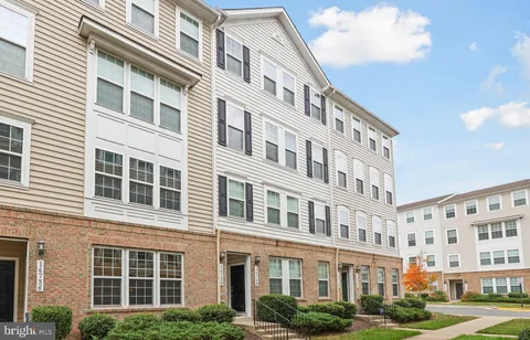 14738 Mason Creek Circle Unit 29, Woodbridge, VA MLS: VAPW2107066