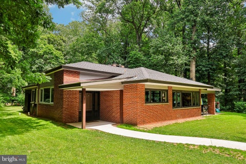 Photo of 939 North Avenue, SPRINGFIELD, PA 19064 (MLS # PADE2118050)