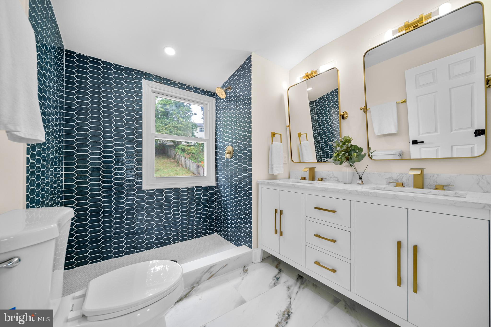 WESTOVER FOSTORIA - Residential