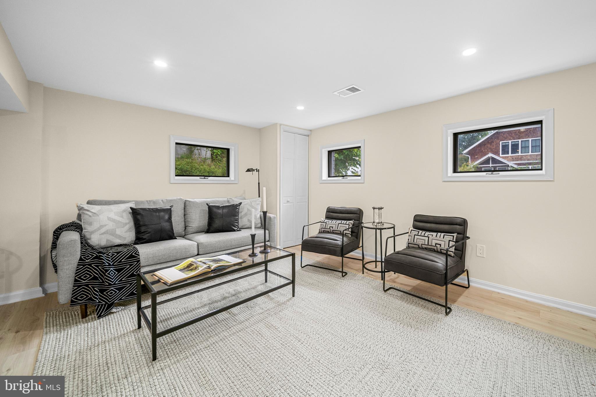 WESTOVER FOSTORIA - Residential