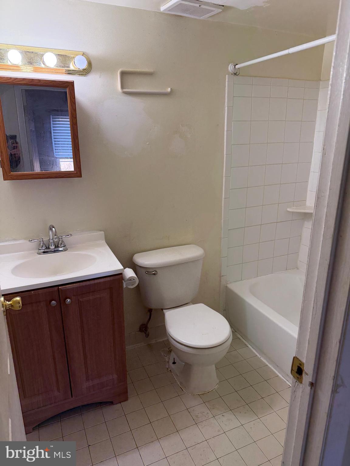 TYLER GARDENS - Residential