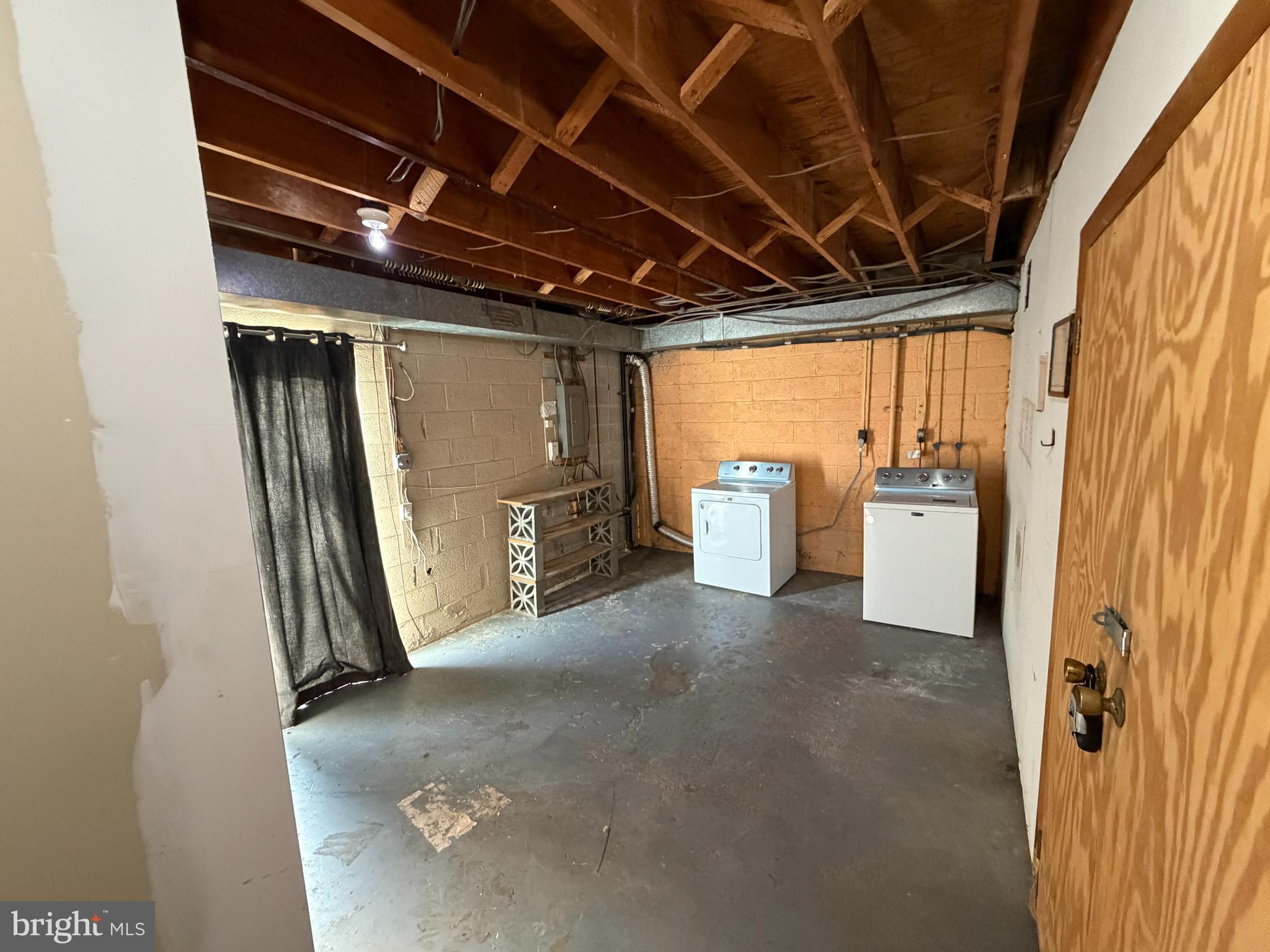 TYLER GARDENS - Residential