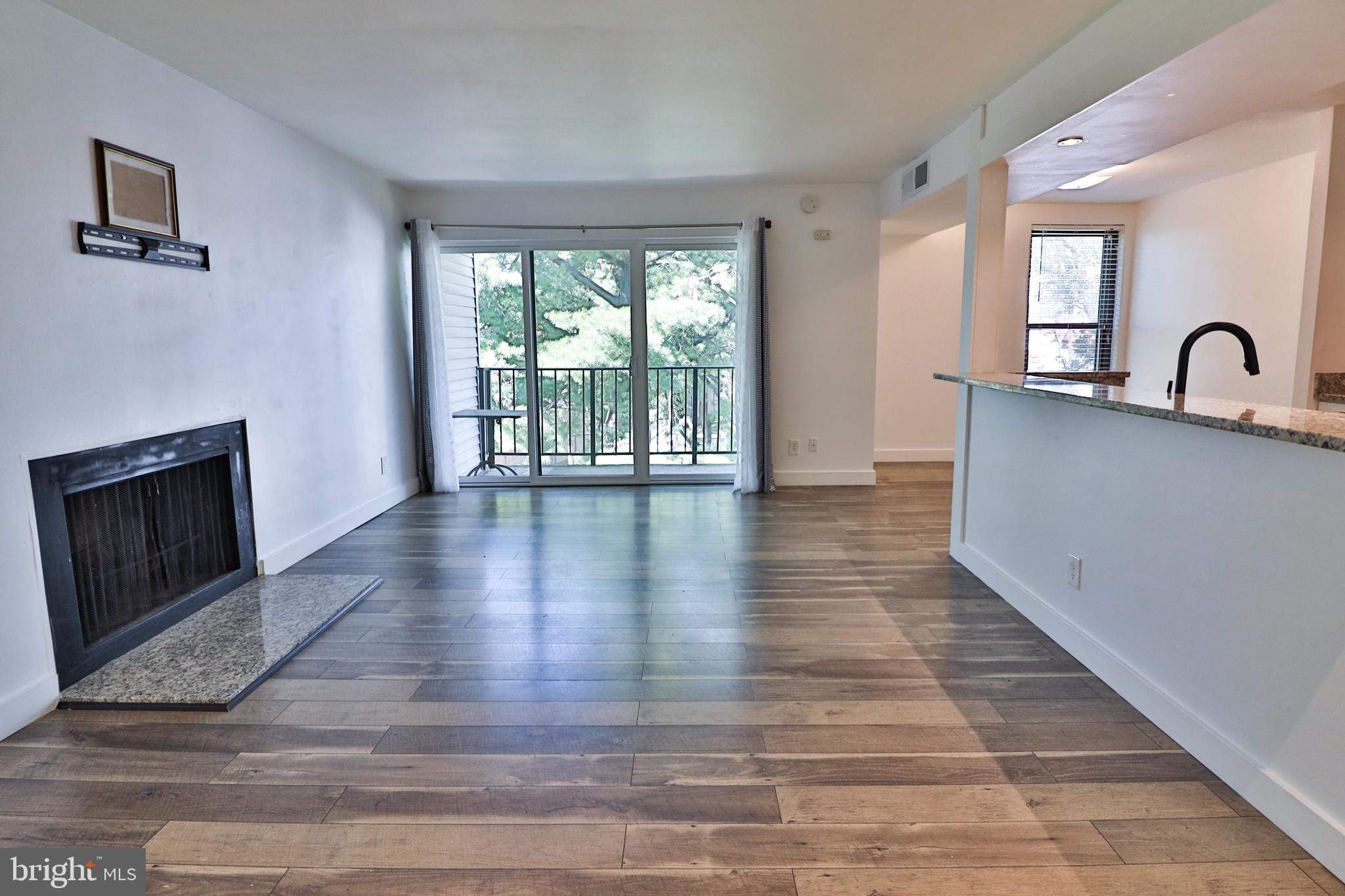 130 DUVALL LANE 303