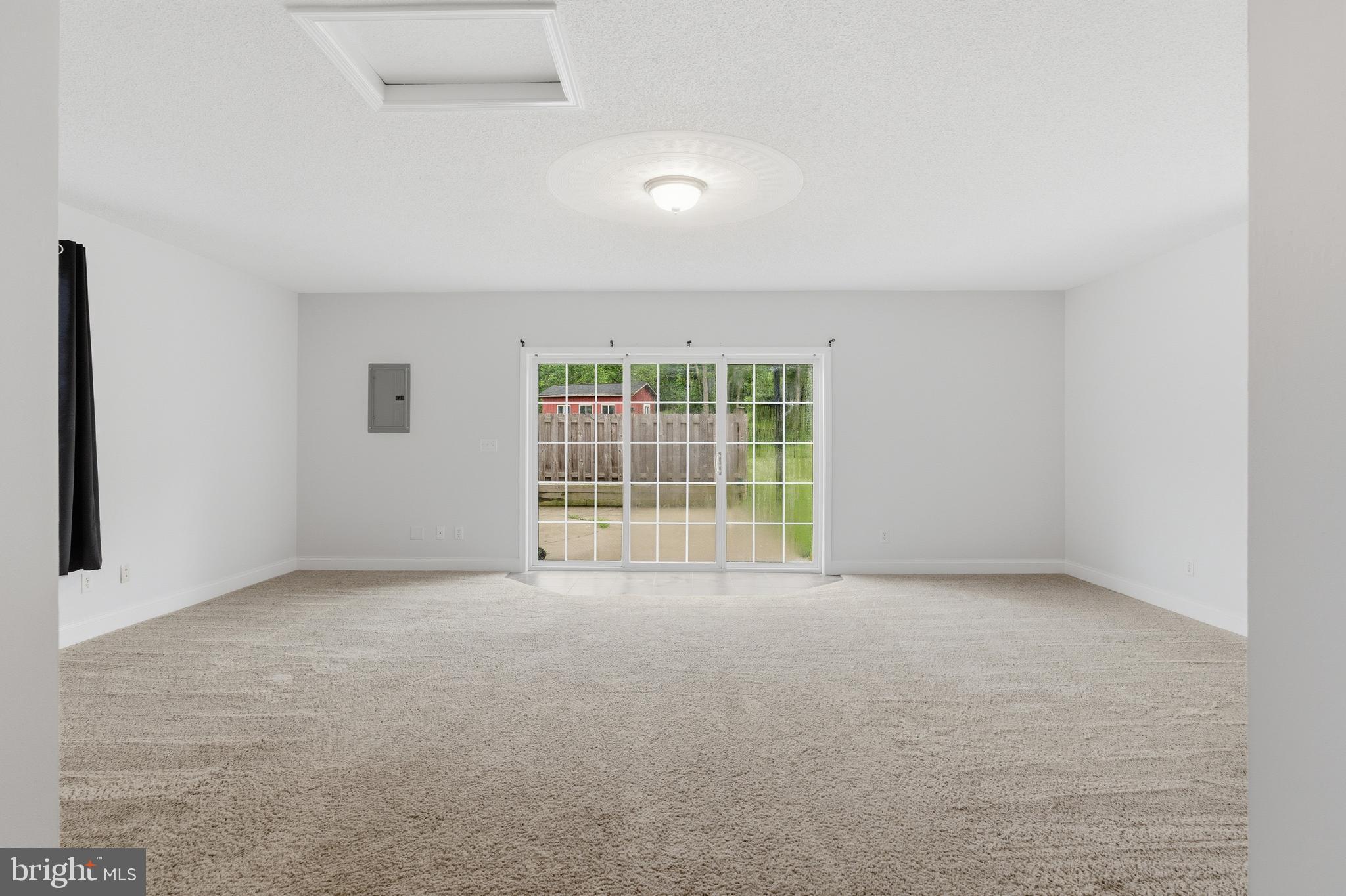 SYLVAN RUN ESTATES - Residential
